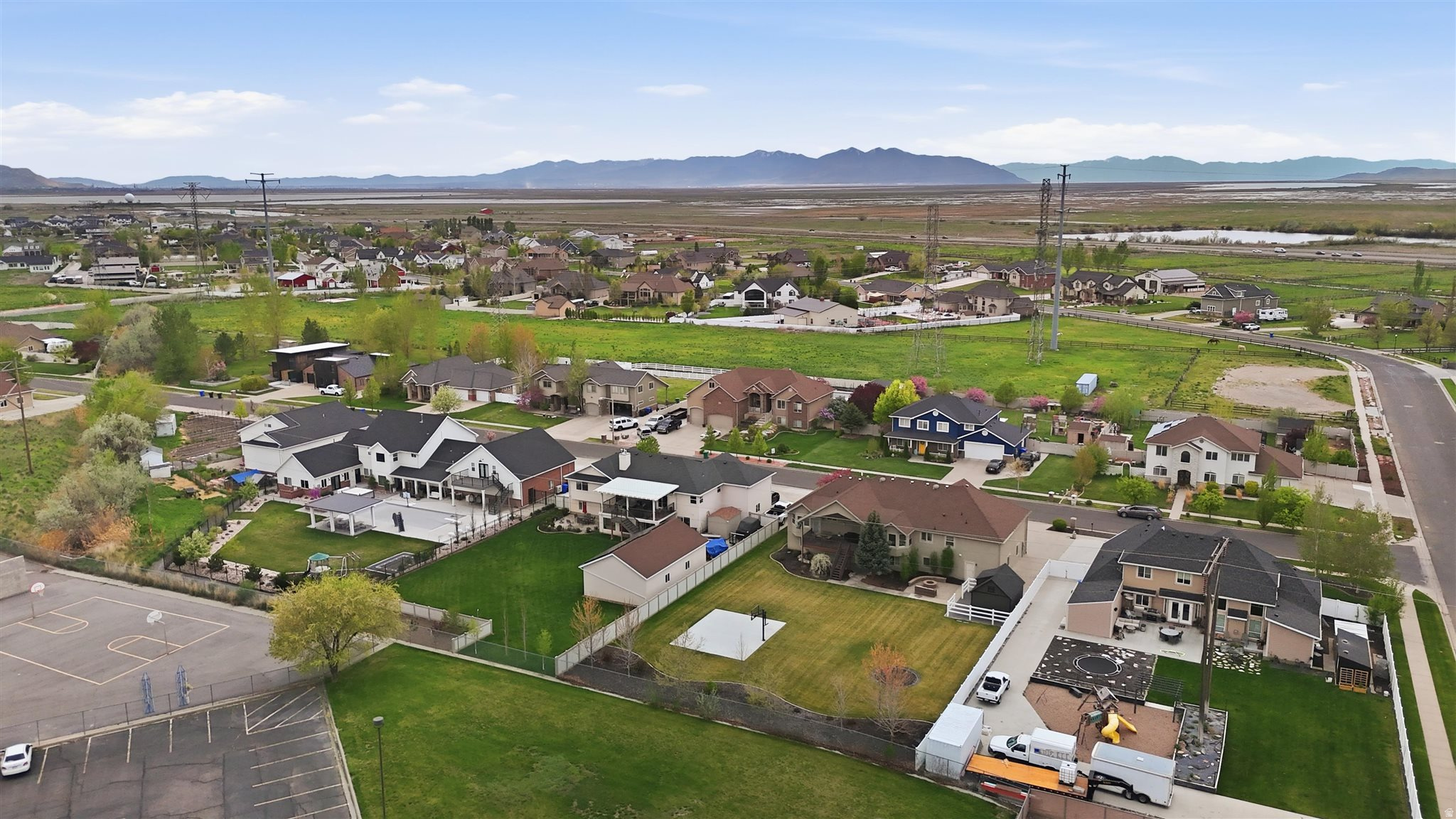 main property photo 74