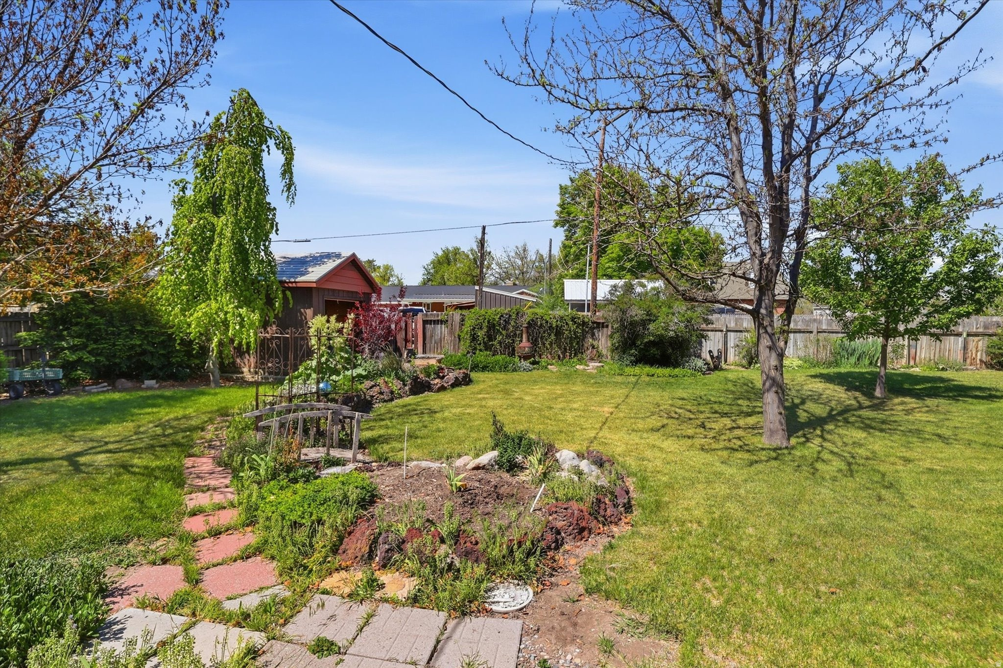 main property photo 42