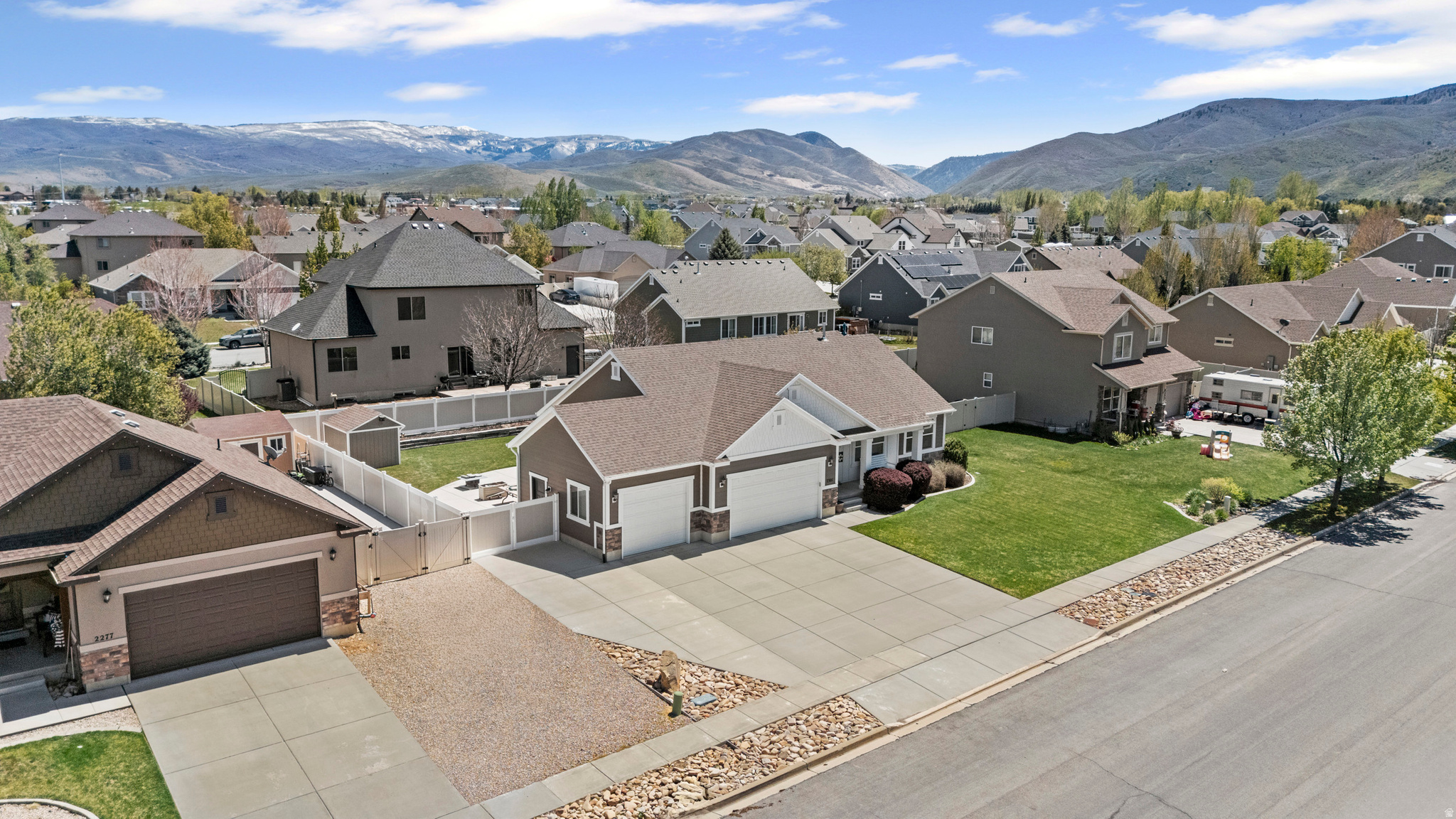 main property photo 53