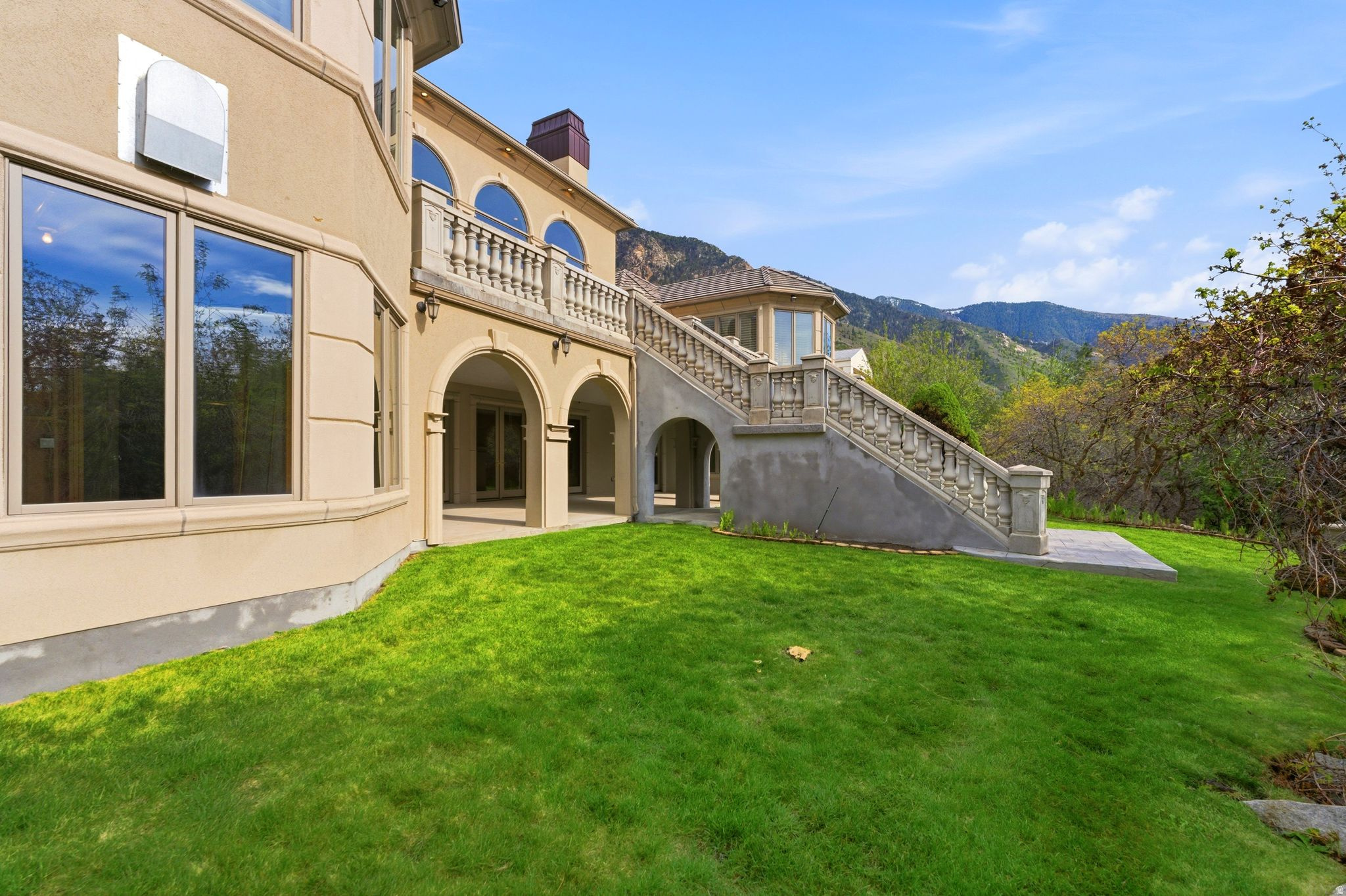 main property photo 43