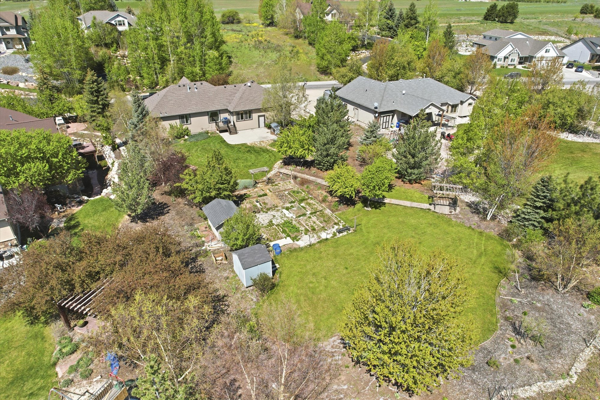 main property photo 42