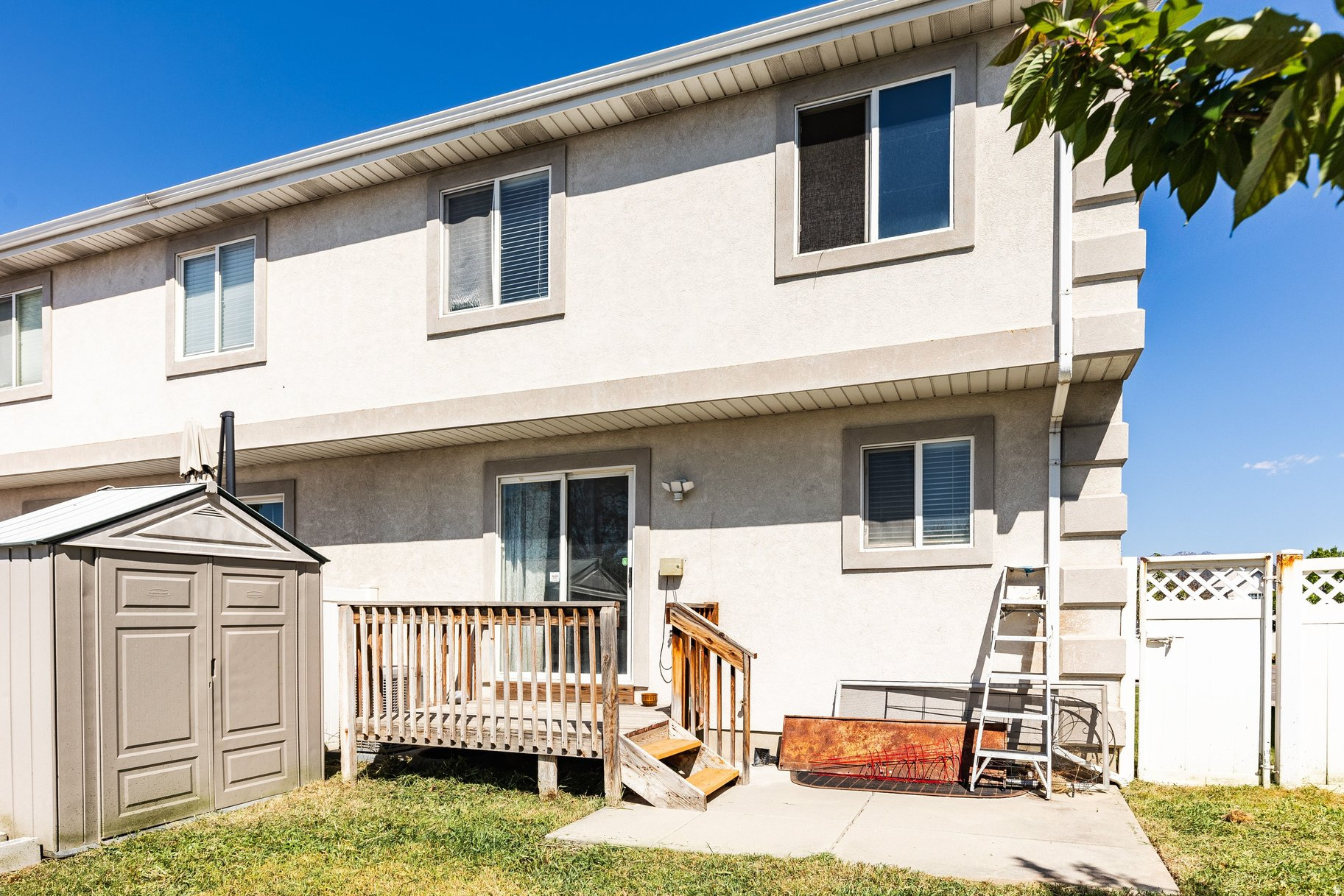 main property photo 26