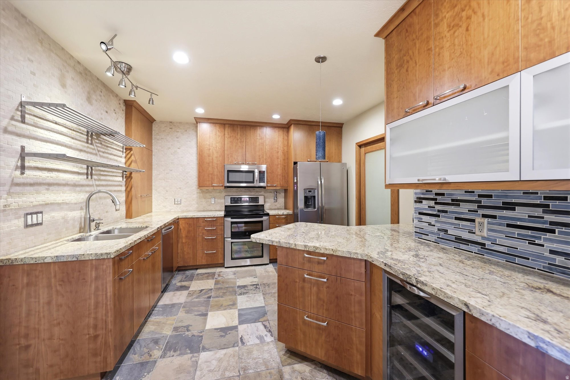main property photo 63