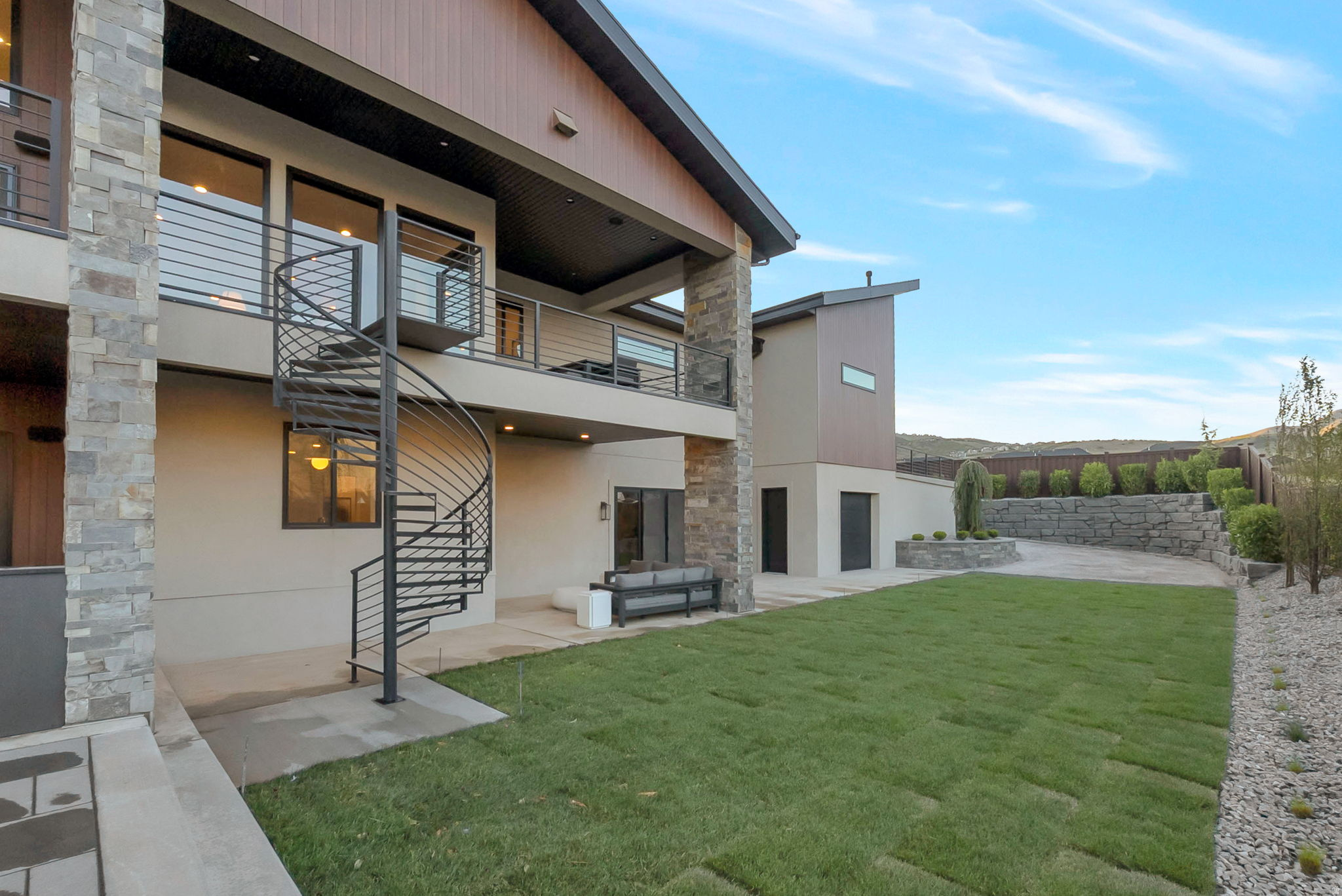main property photo 86