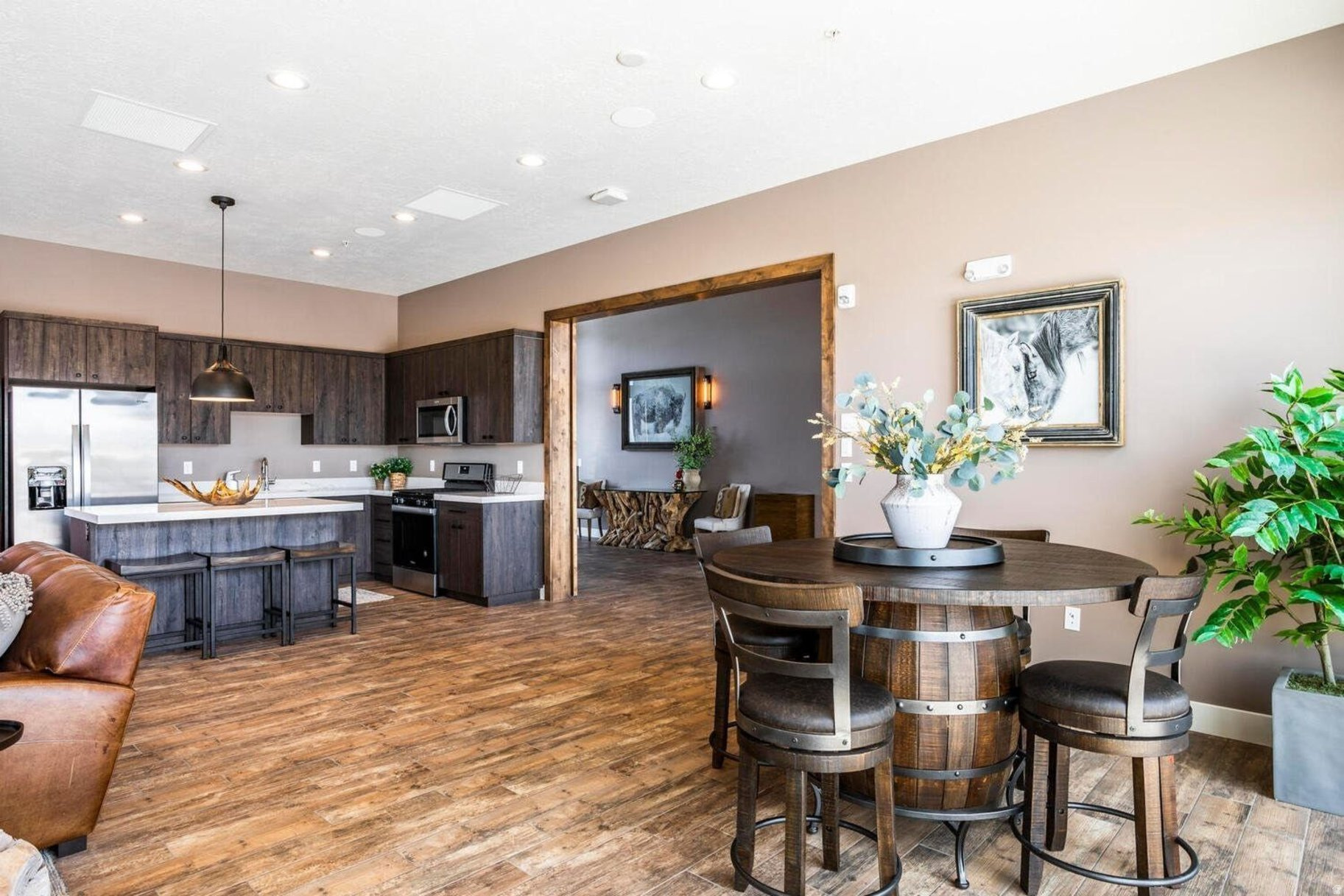 main property photo 64