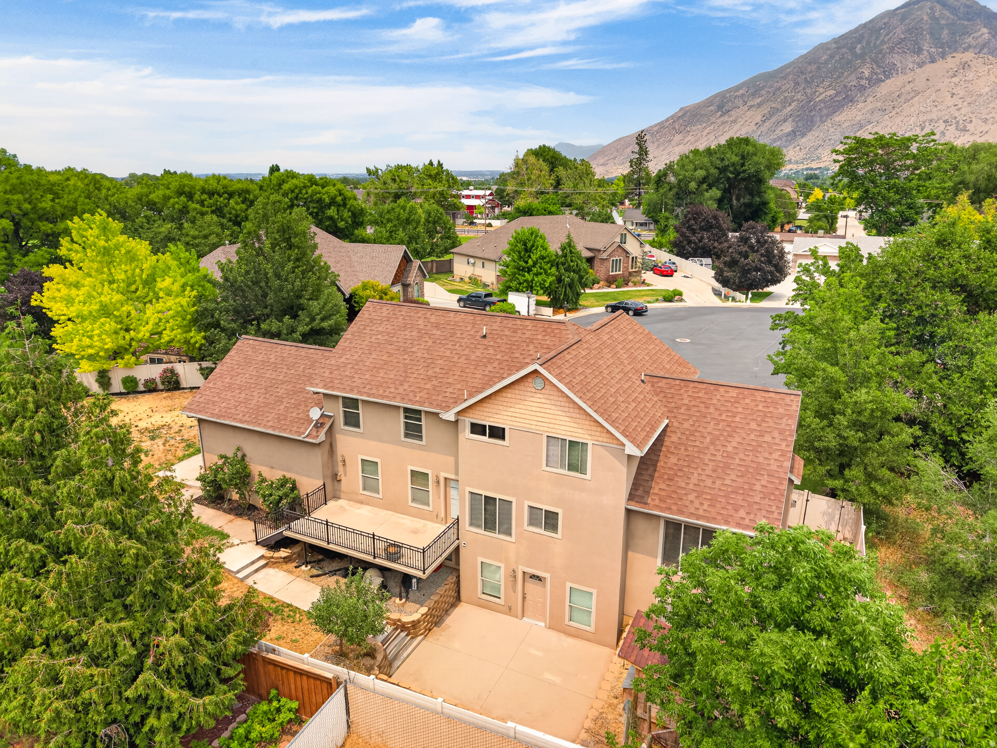 main property photo 64