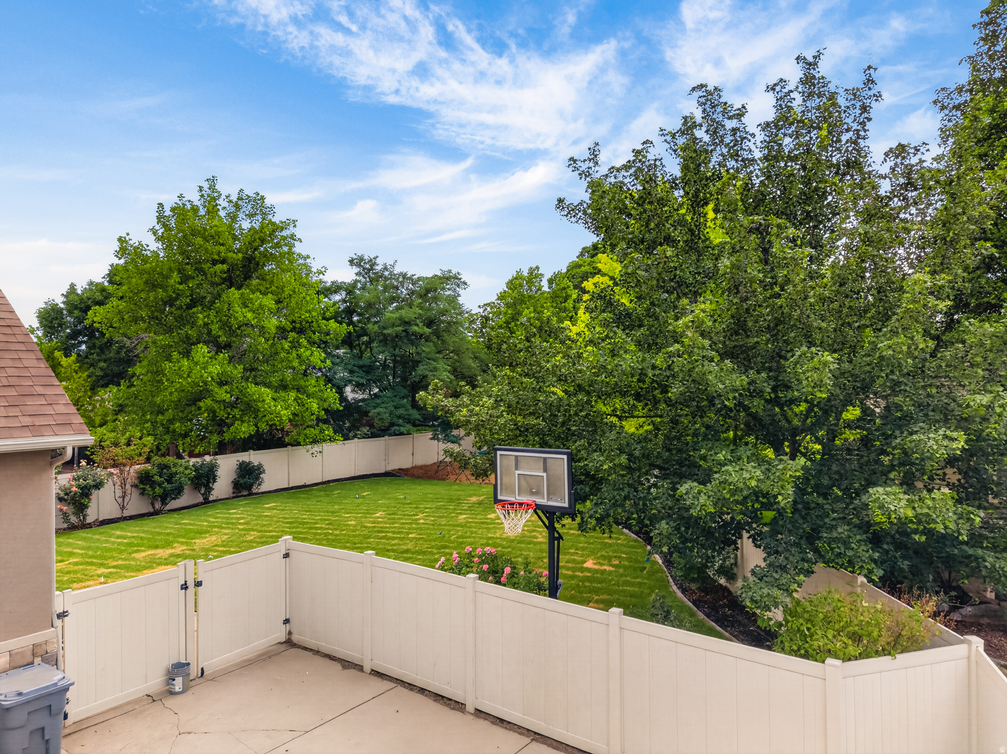 main property photo 84