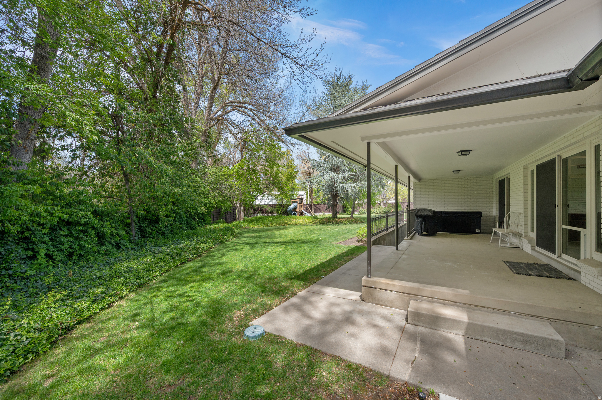 main property photo 42