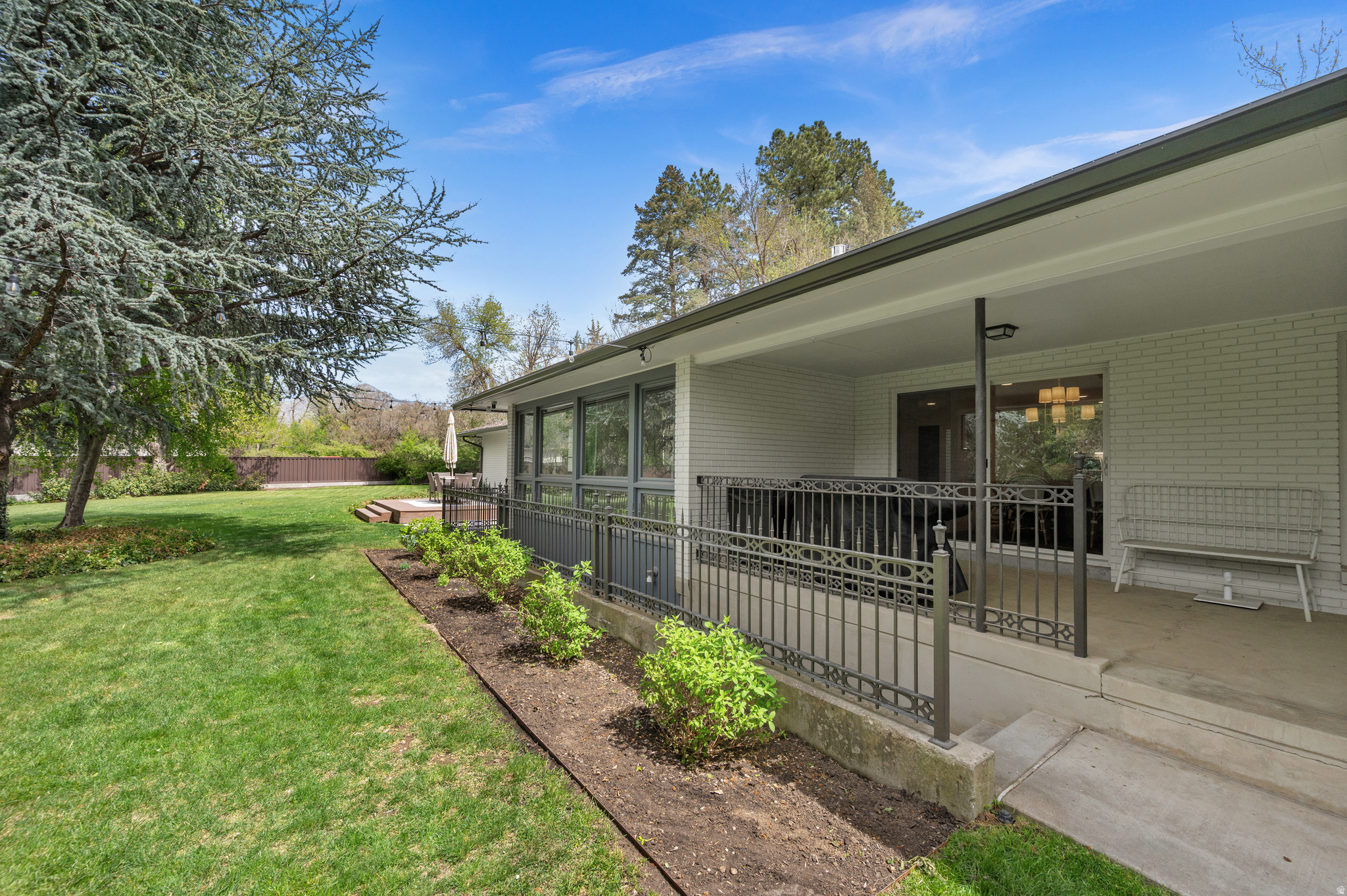 main property photo 44