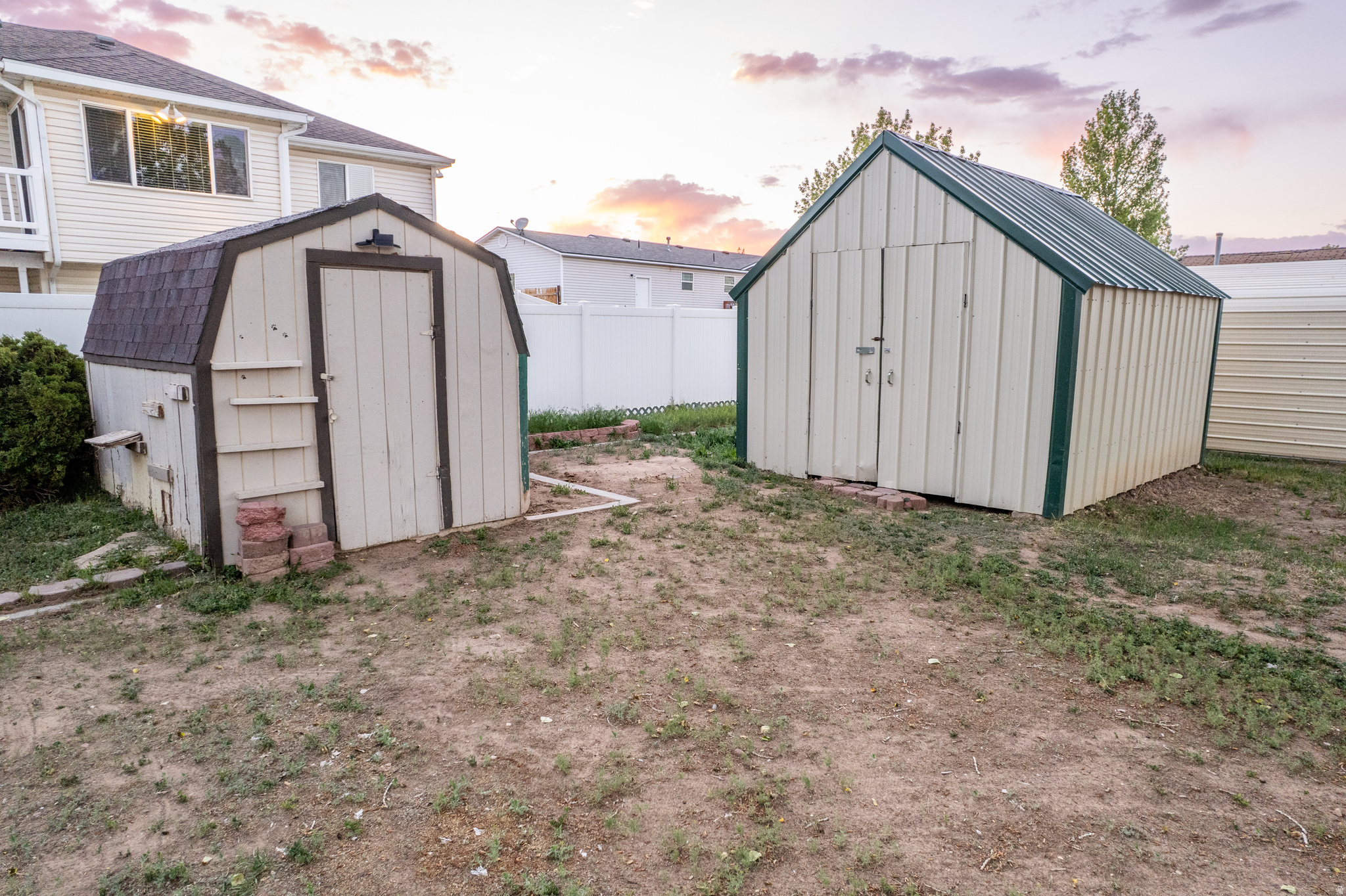 main property photo 60