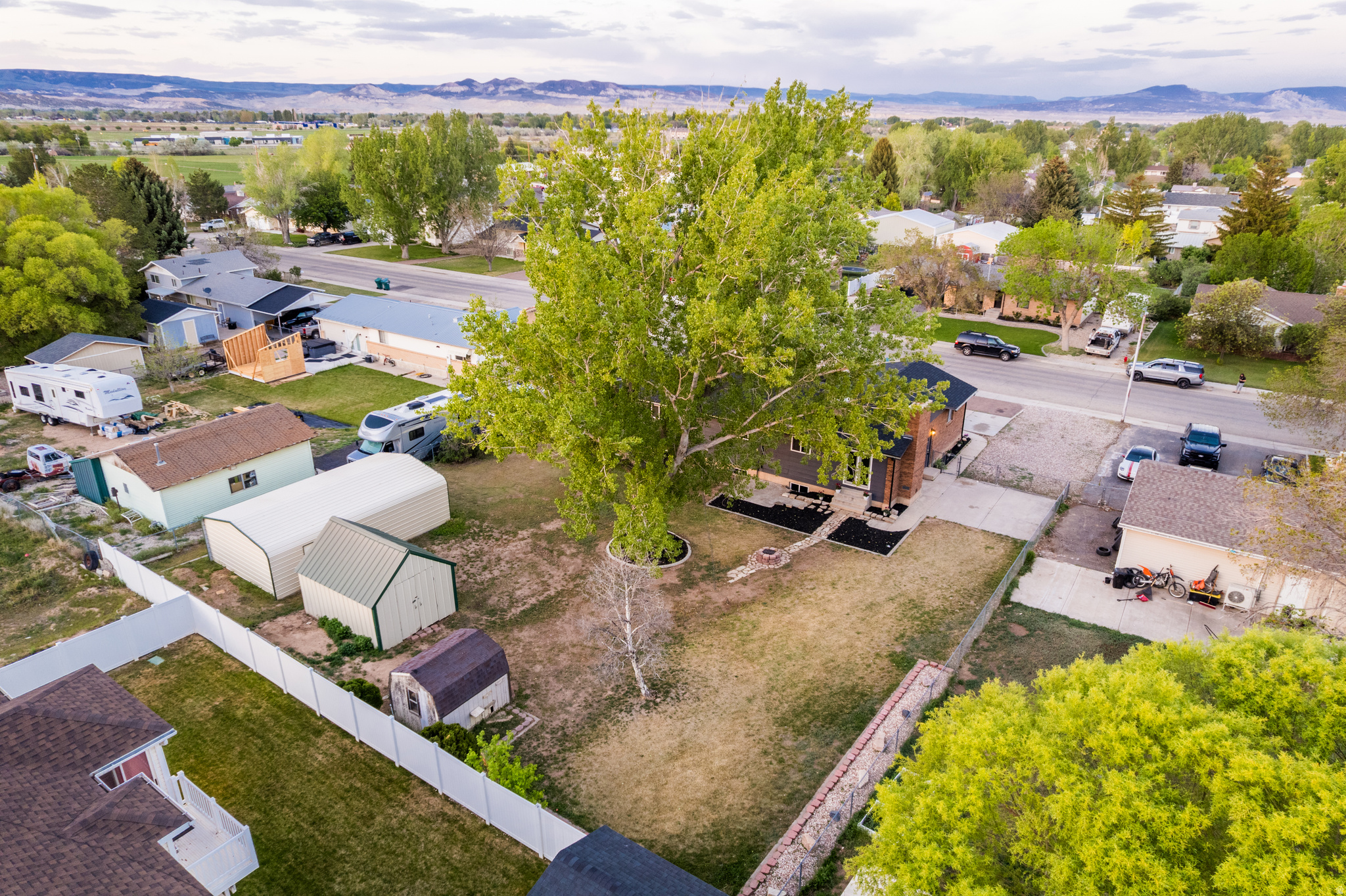 main property photo 65