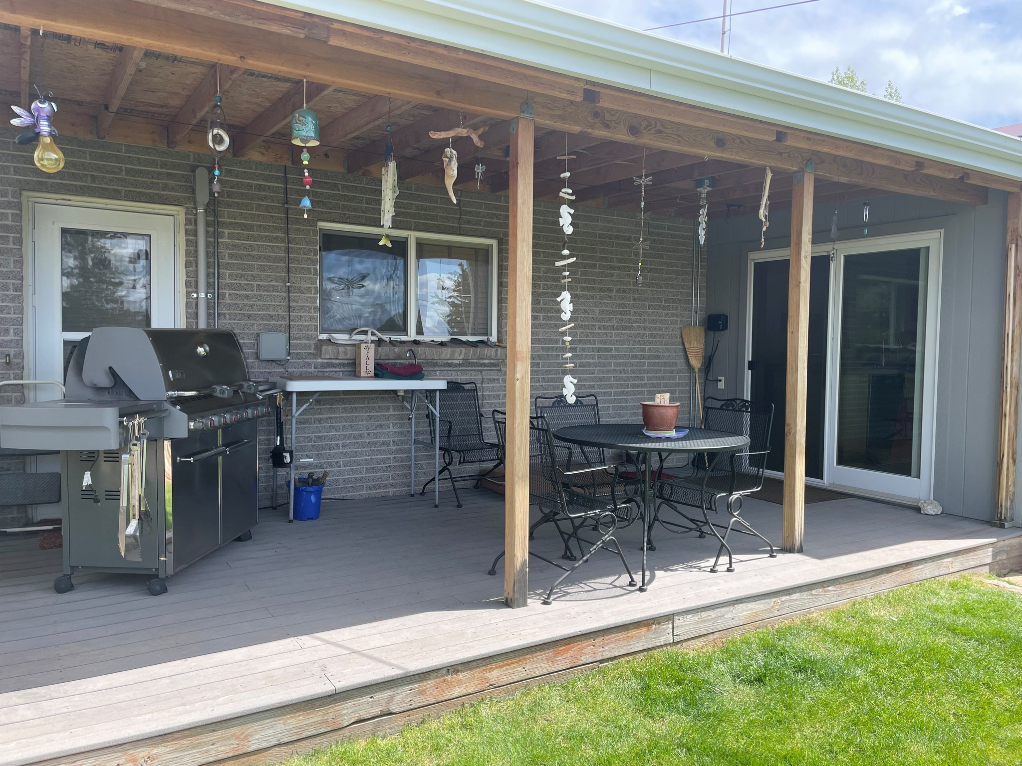 main property photo 28
