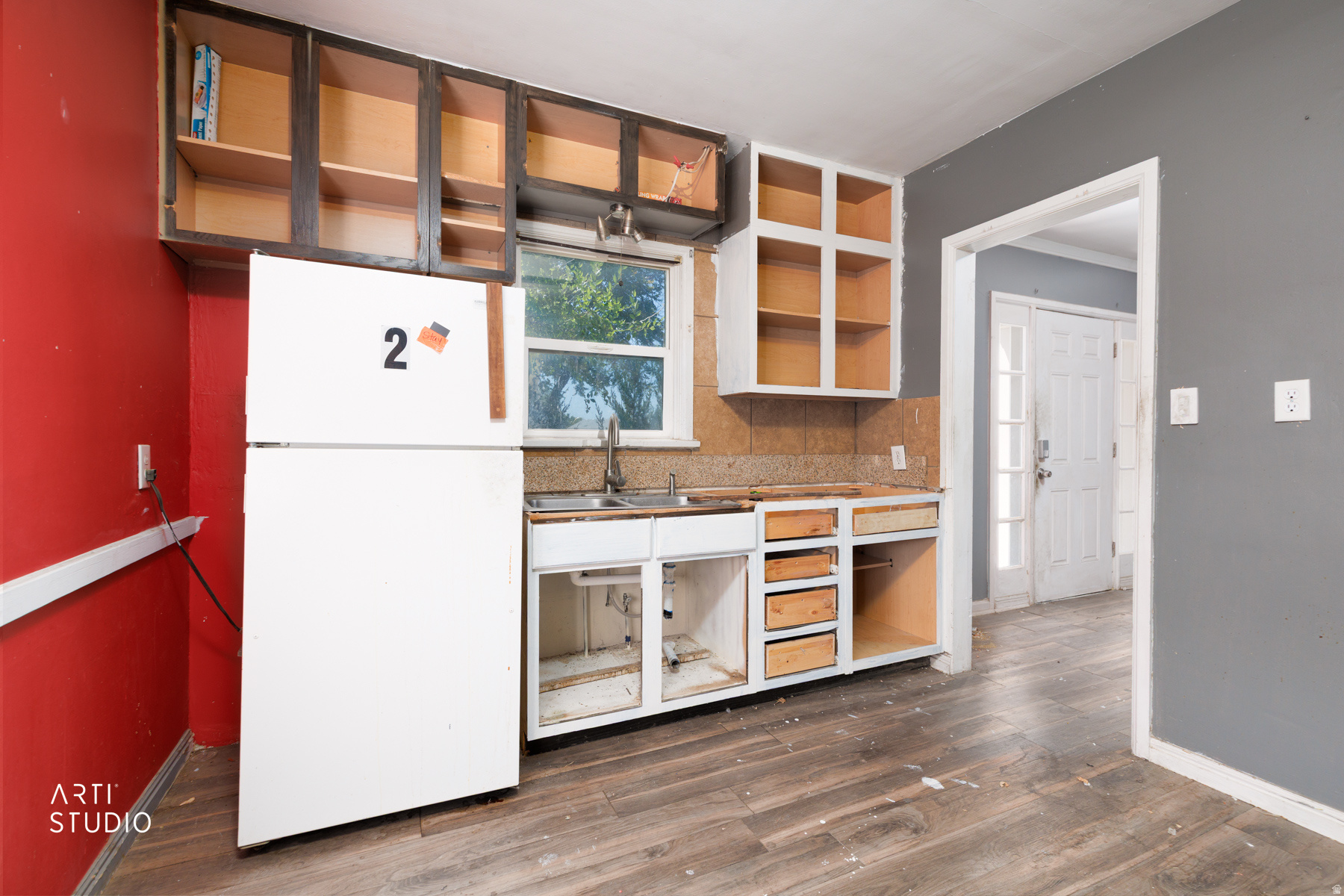 main property photo 10