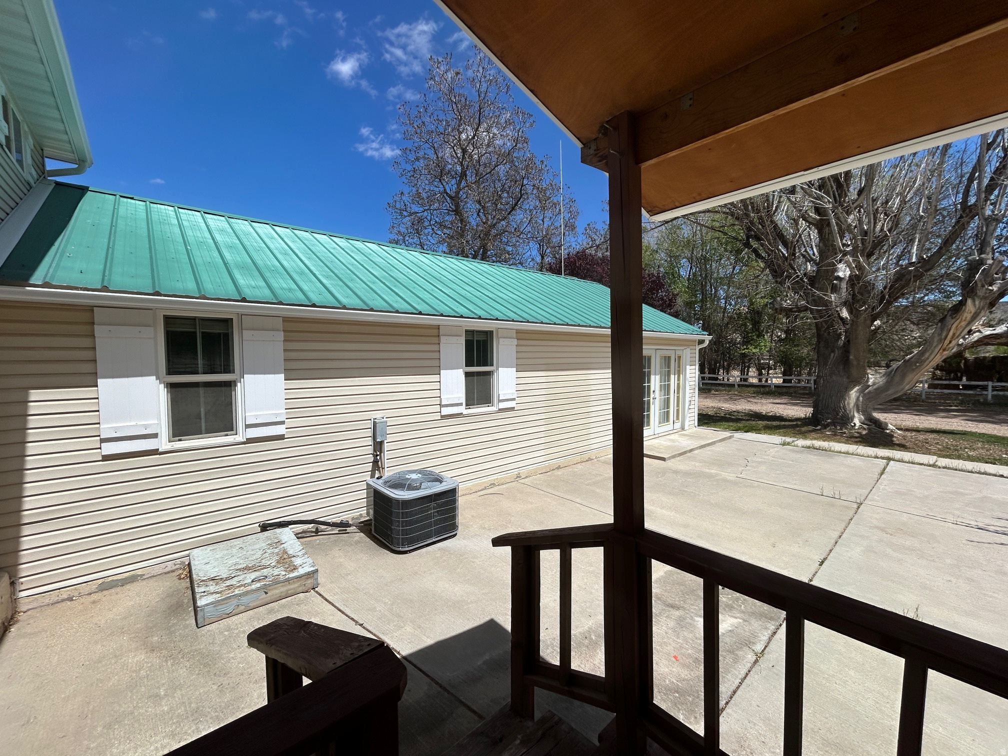 main property photo 35