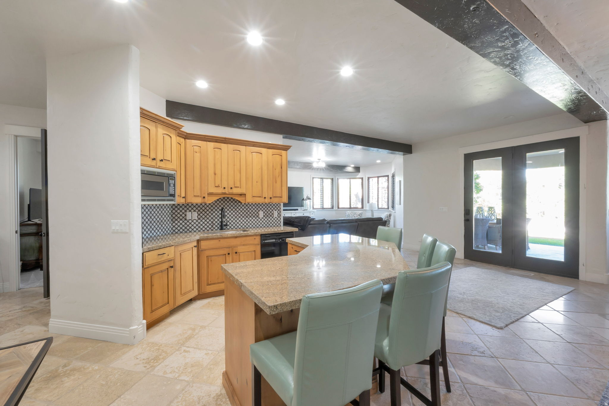 main property photo 34