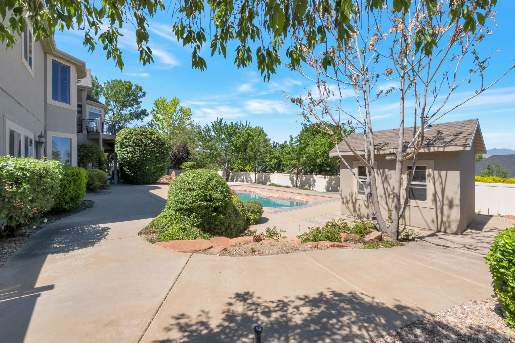 main property photo 62