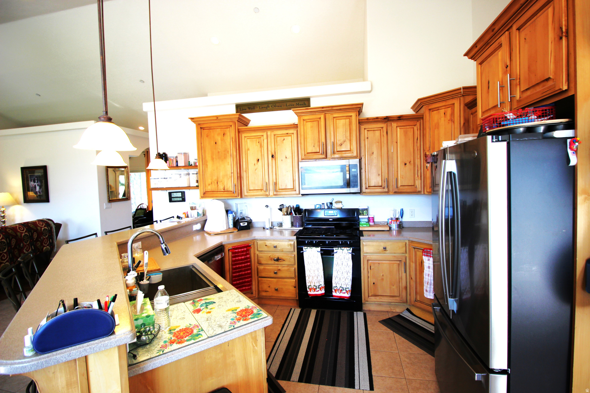 main property photo 13