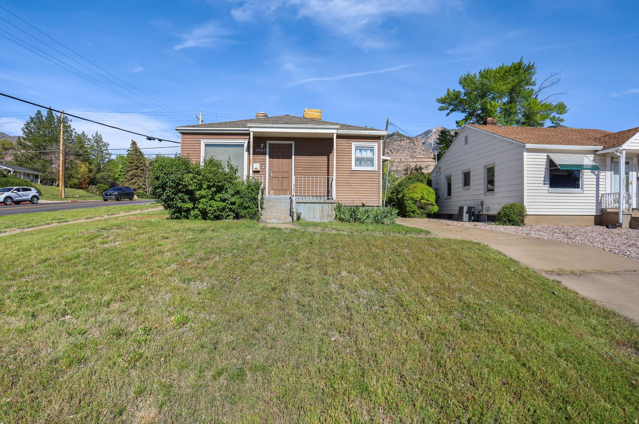 main property photo 22