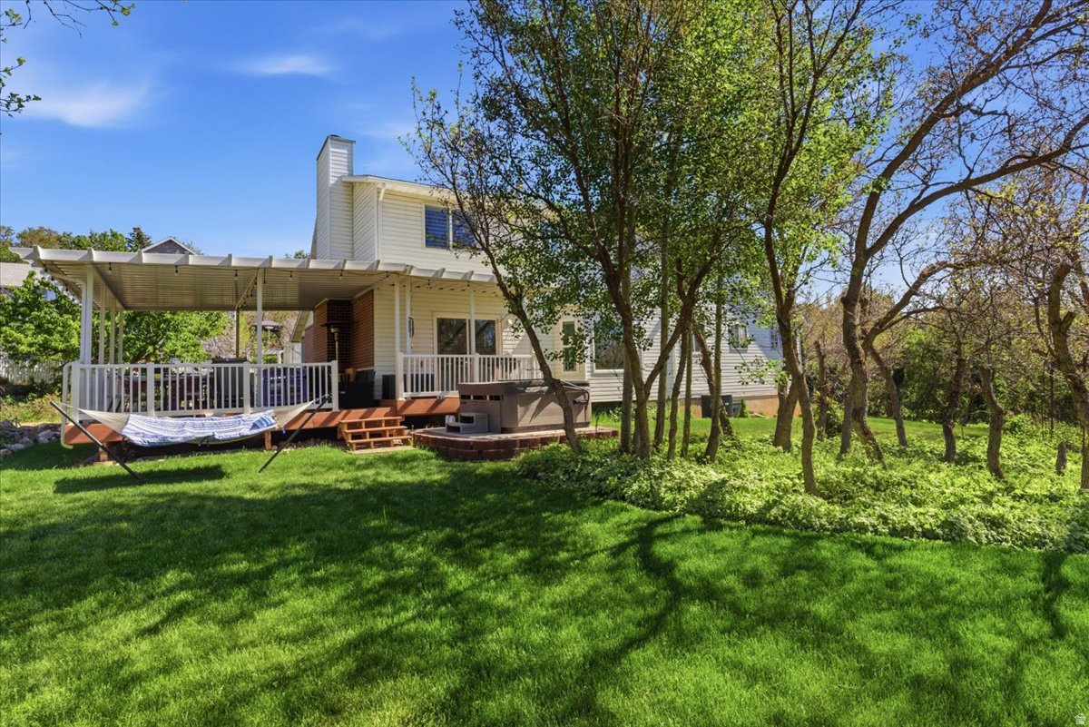 main property photo 25
