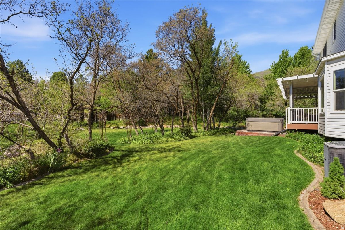 main property photo 26