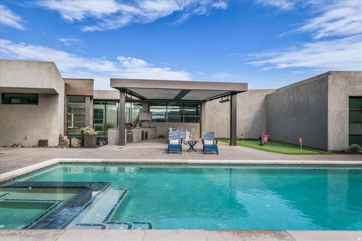 main property photo 43