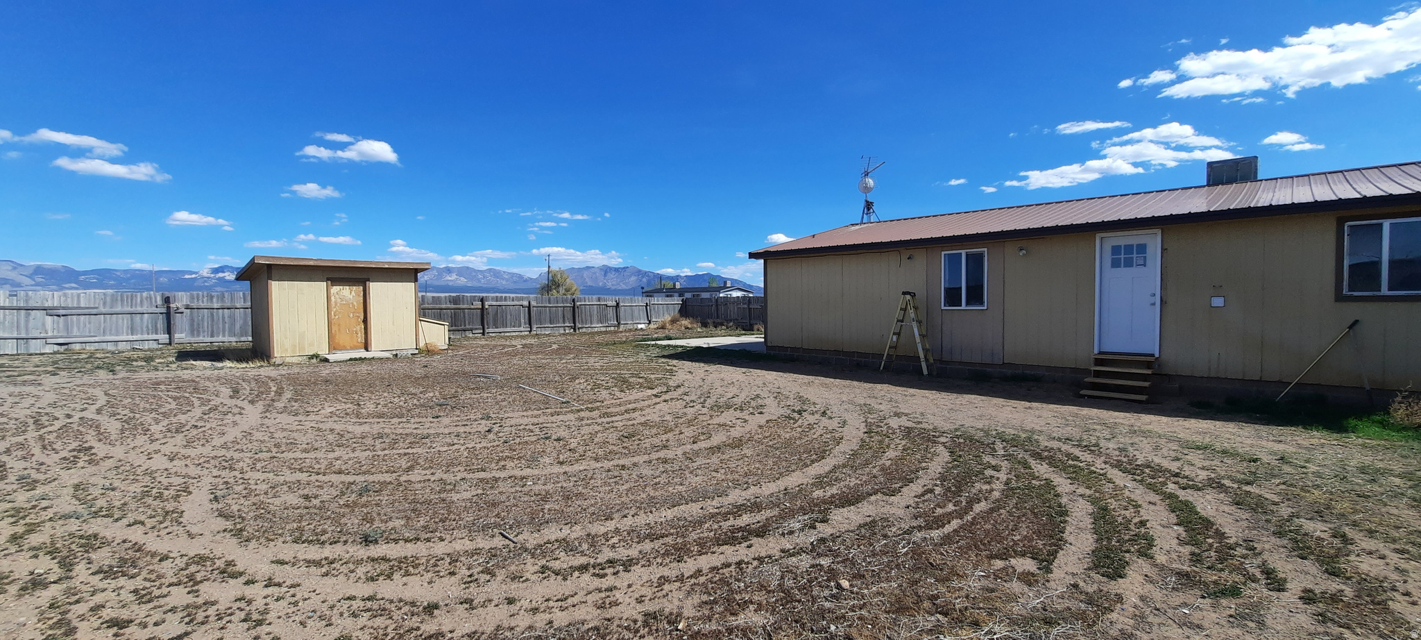 main property photo 19