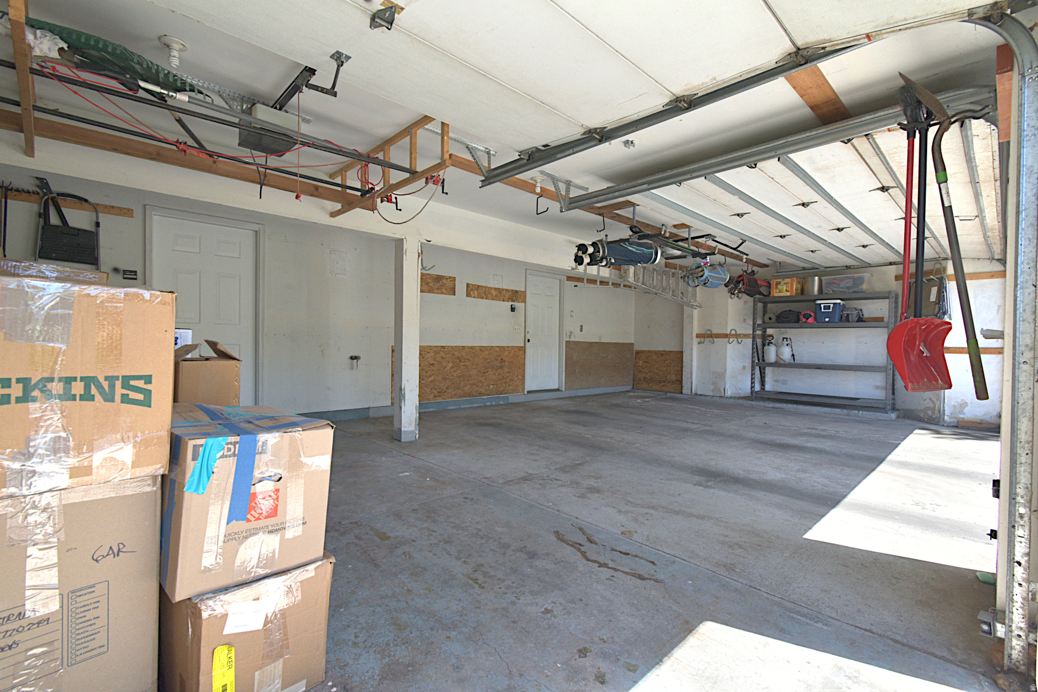 main property photo 47