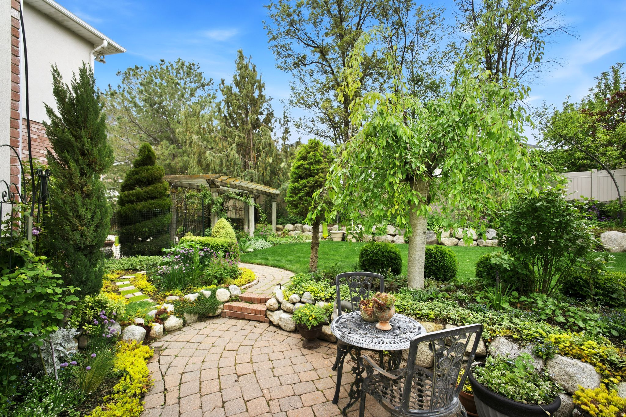 main property photo 45
