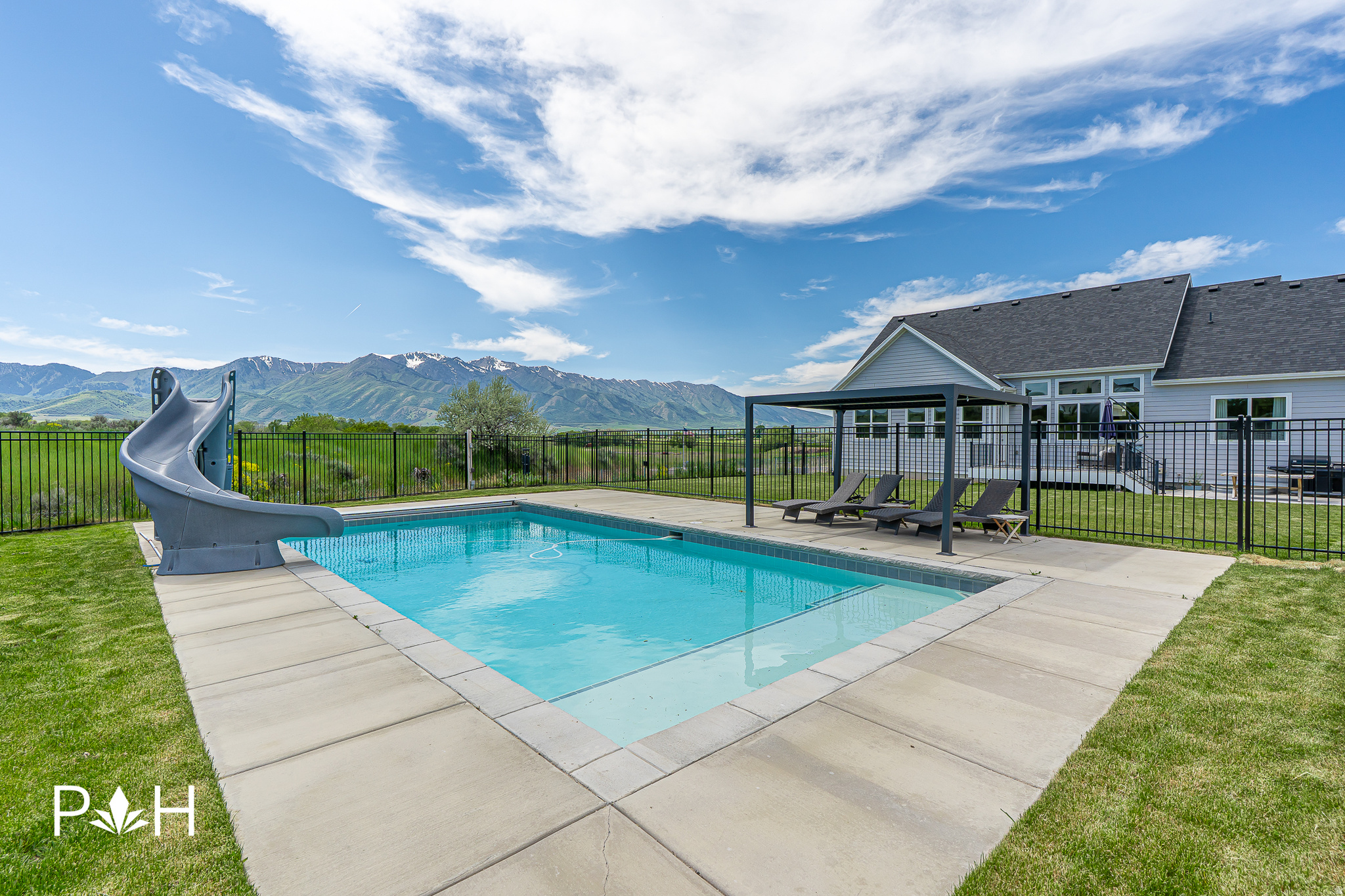 main property photo 72