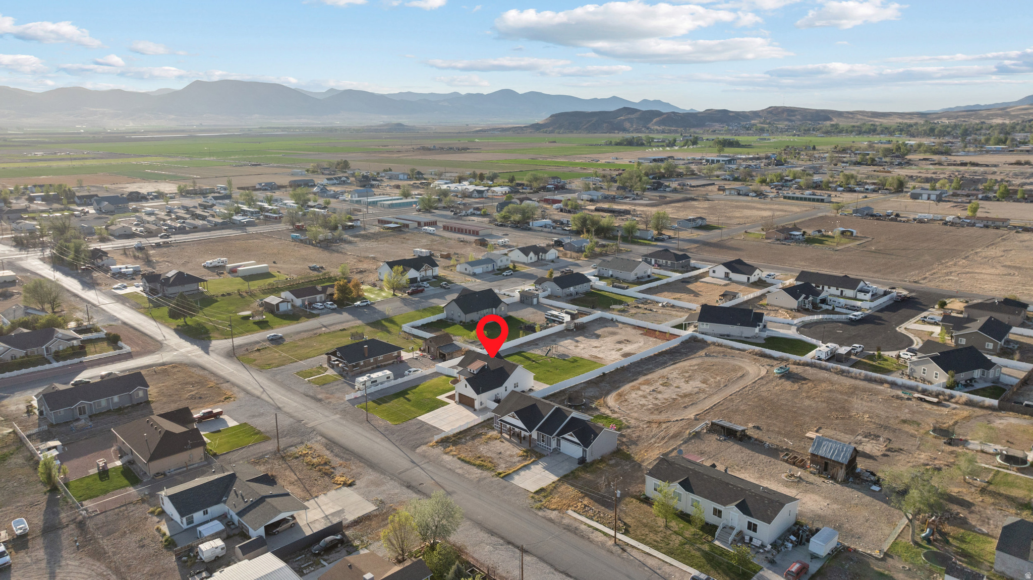 main property photo 45