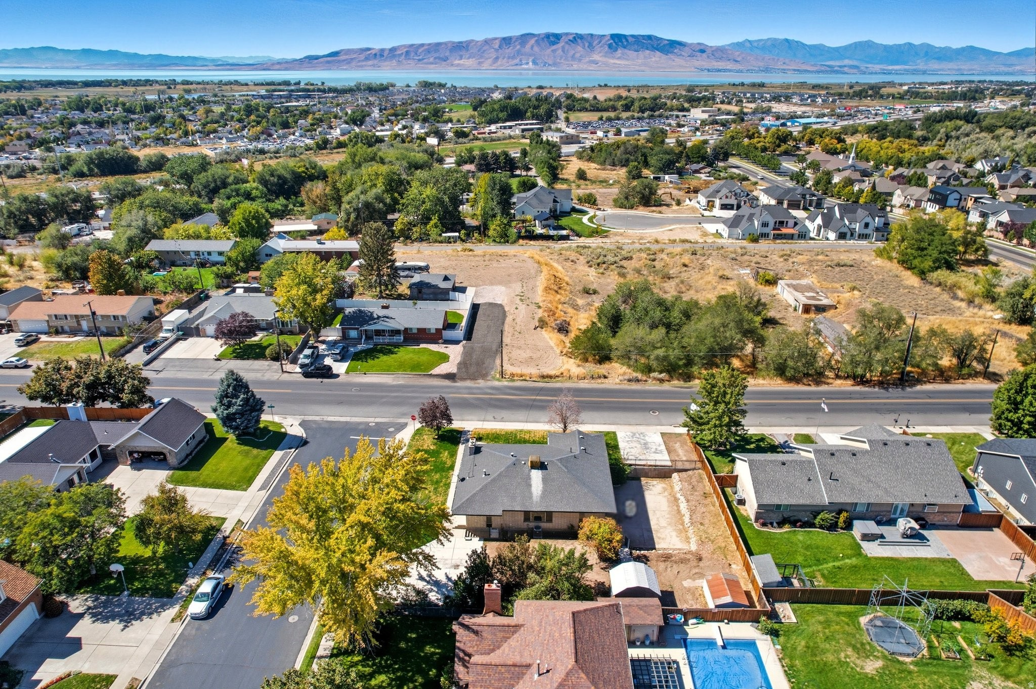 main property photo 49