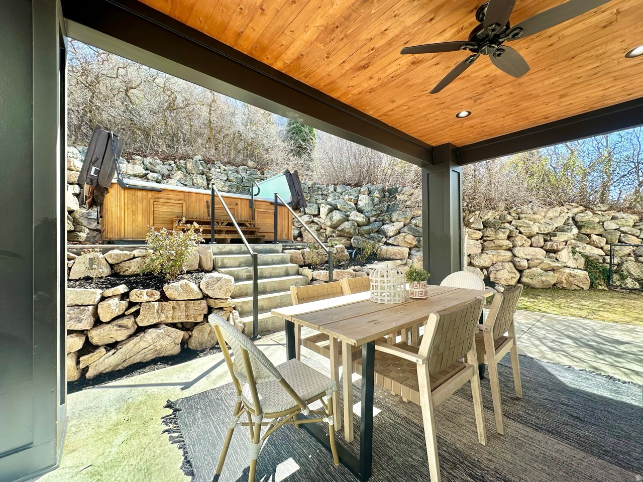 main property photo 64