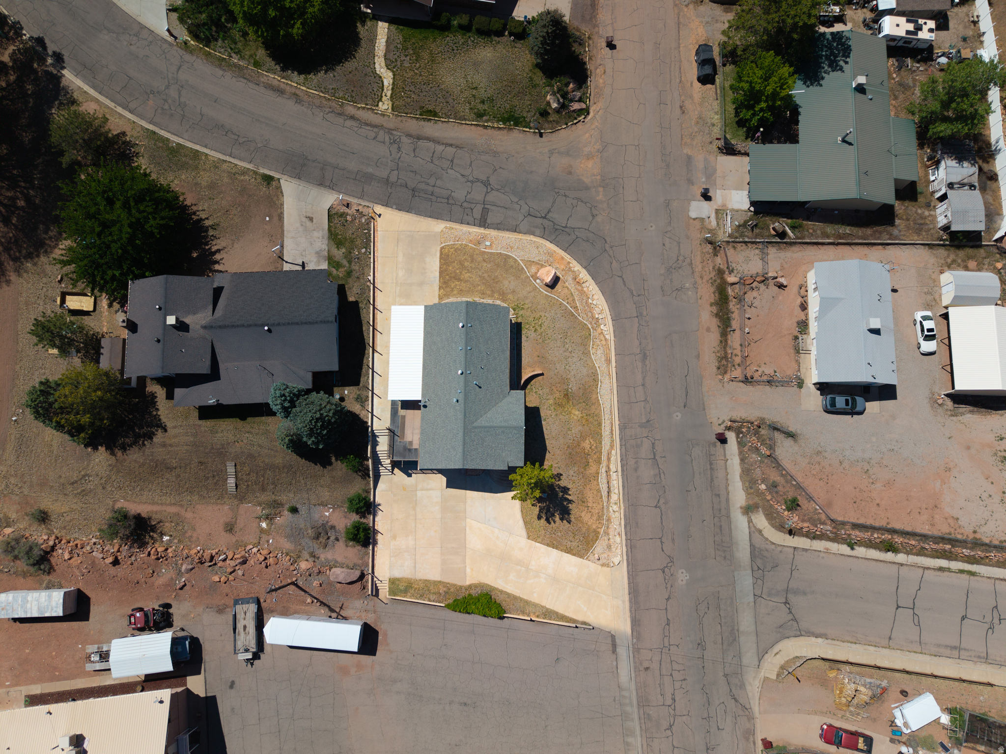 main property photo 5