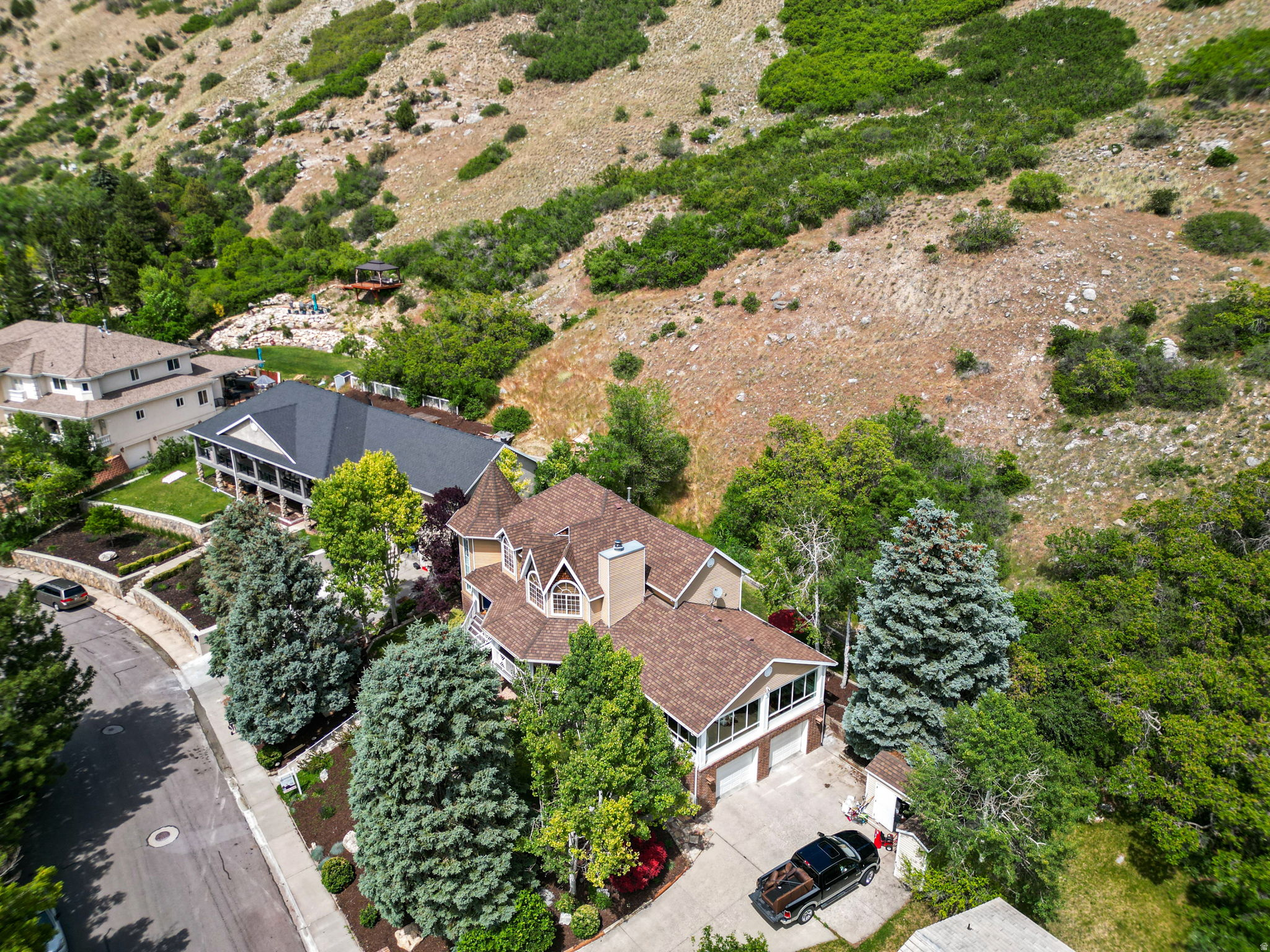 main property photo 49