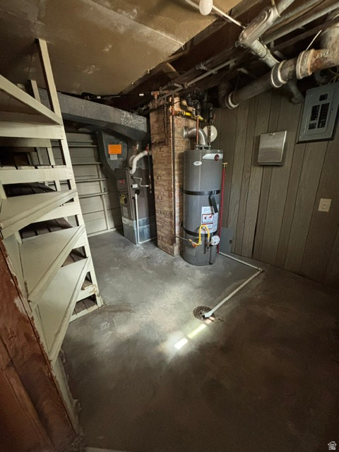 main property photo 23