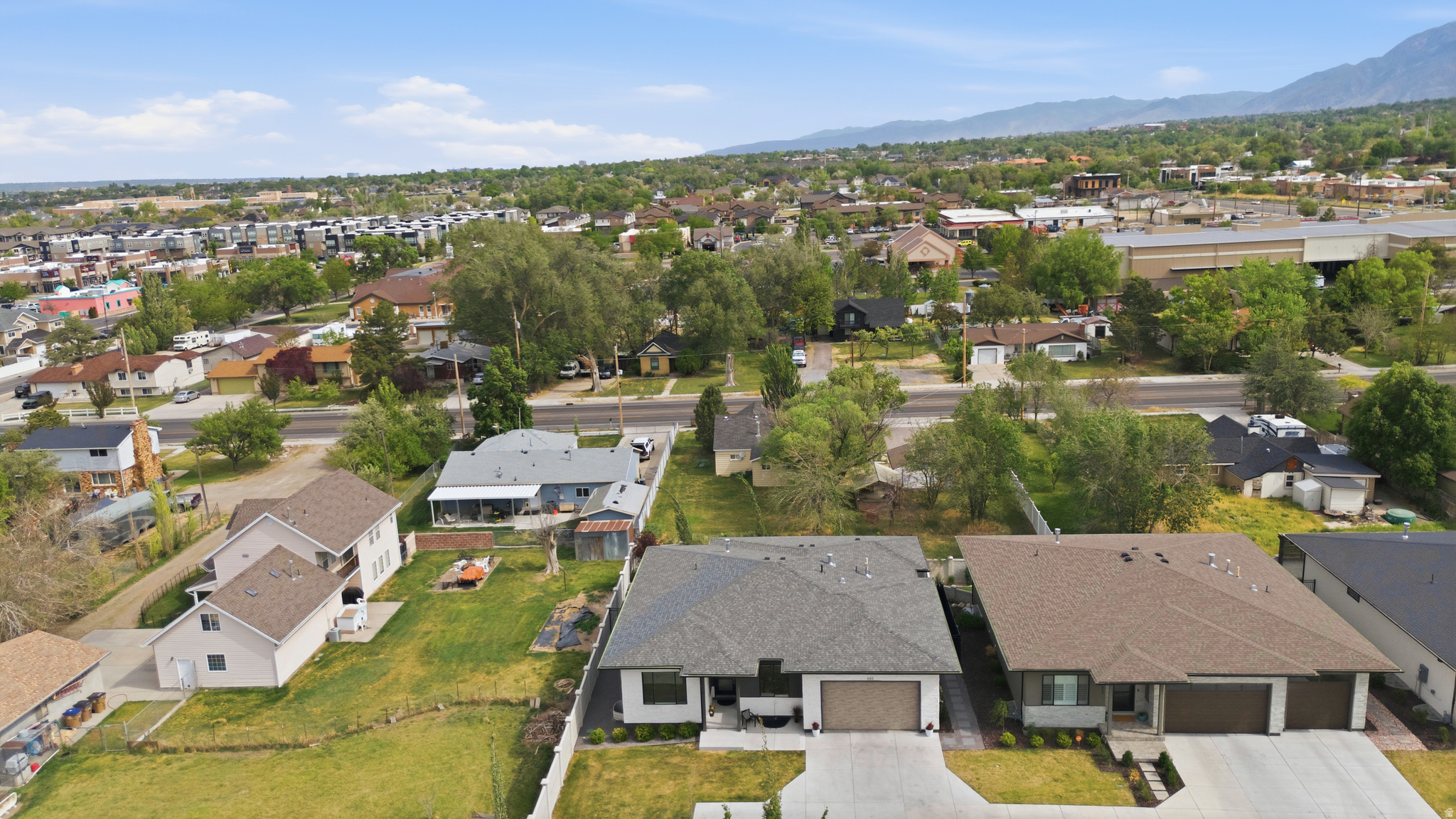 main property photo 51