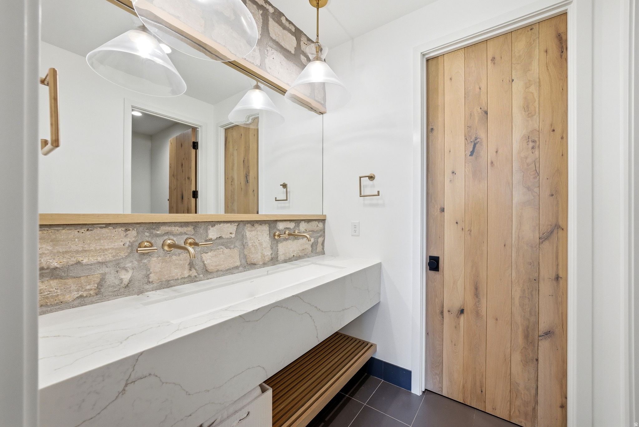 main property photo 104