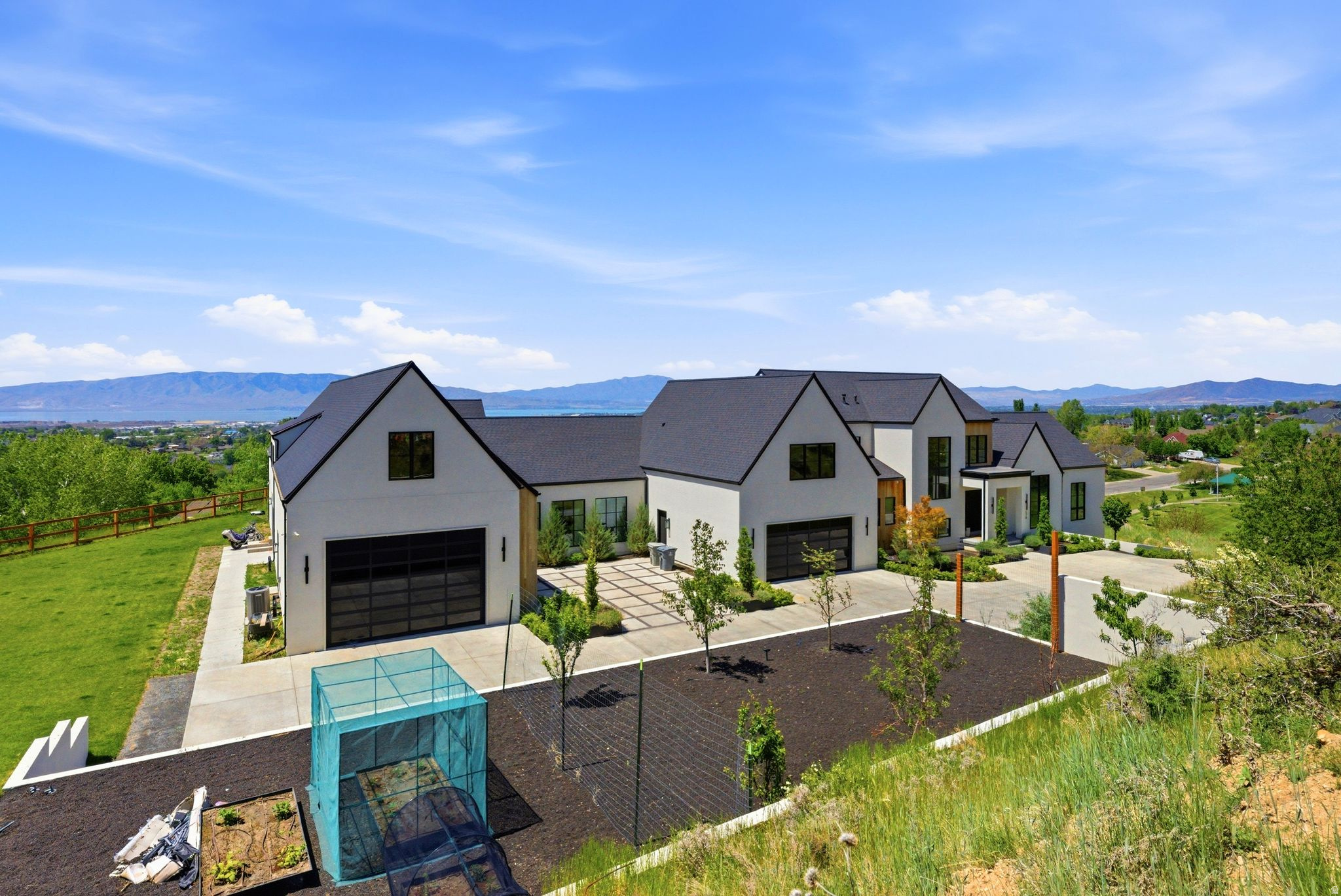 main property photo 113