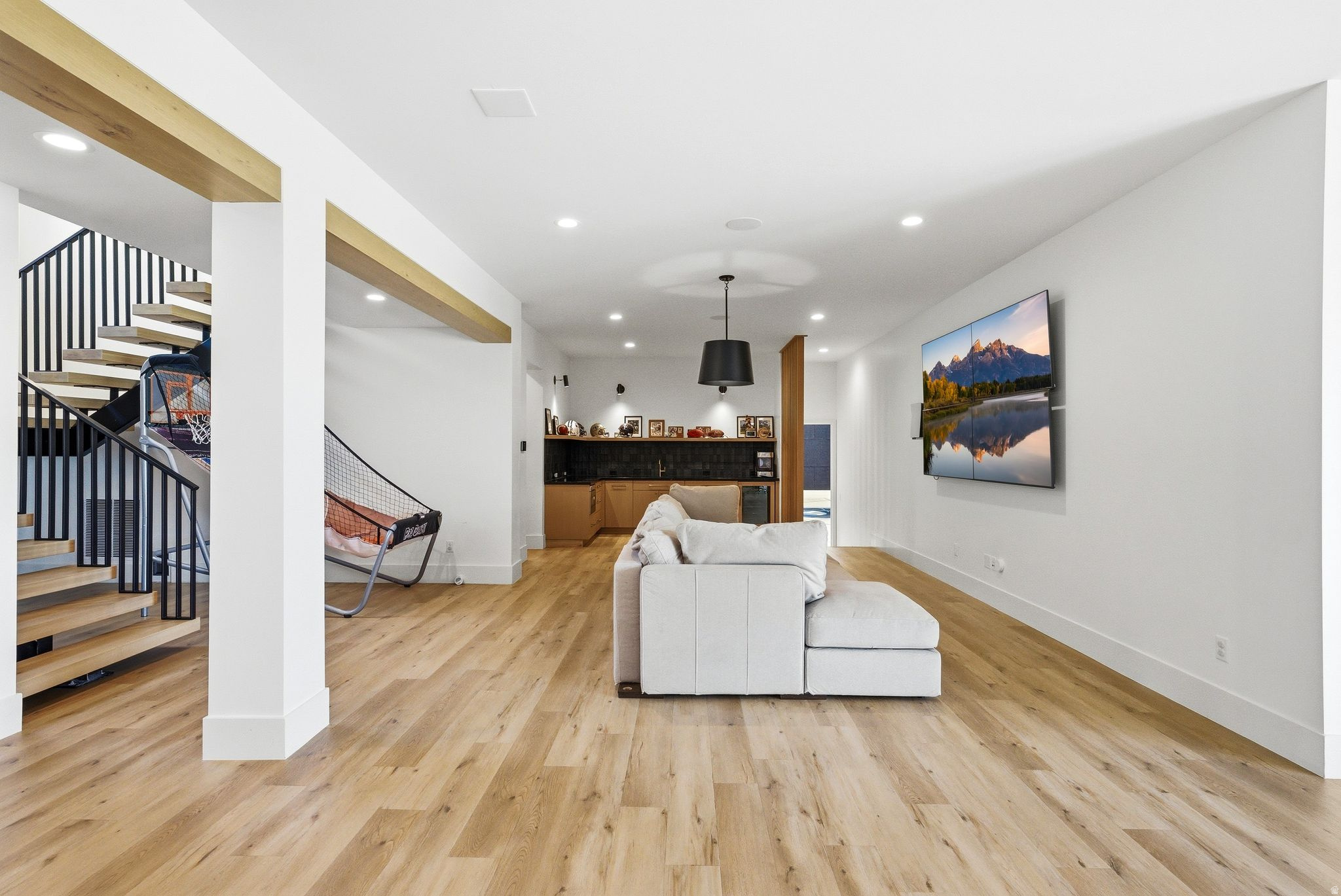 main property photo 61