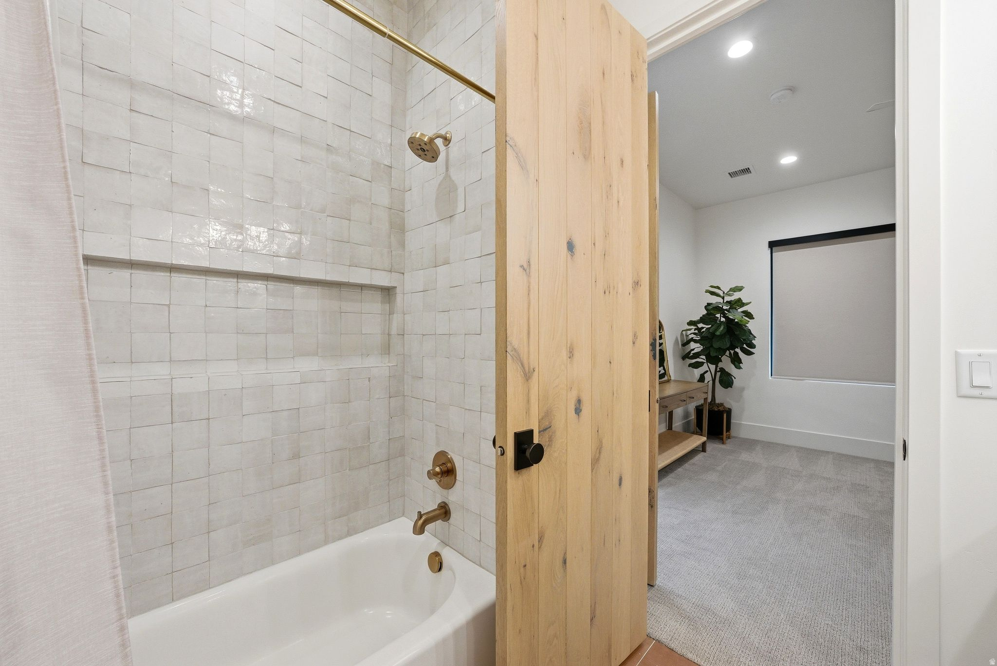 main property photo 86