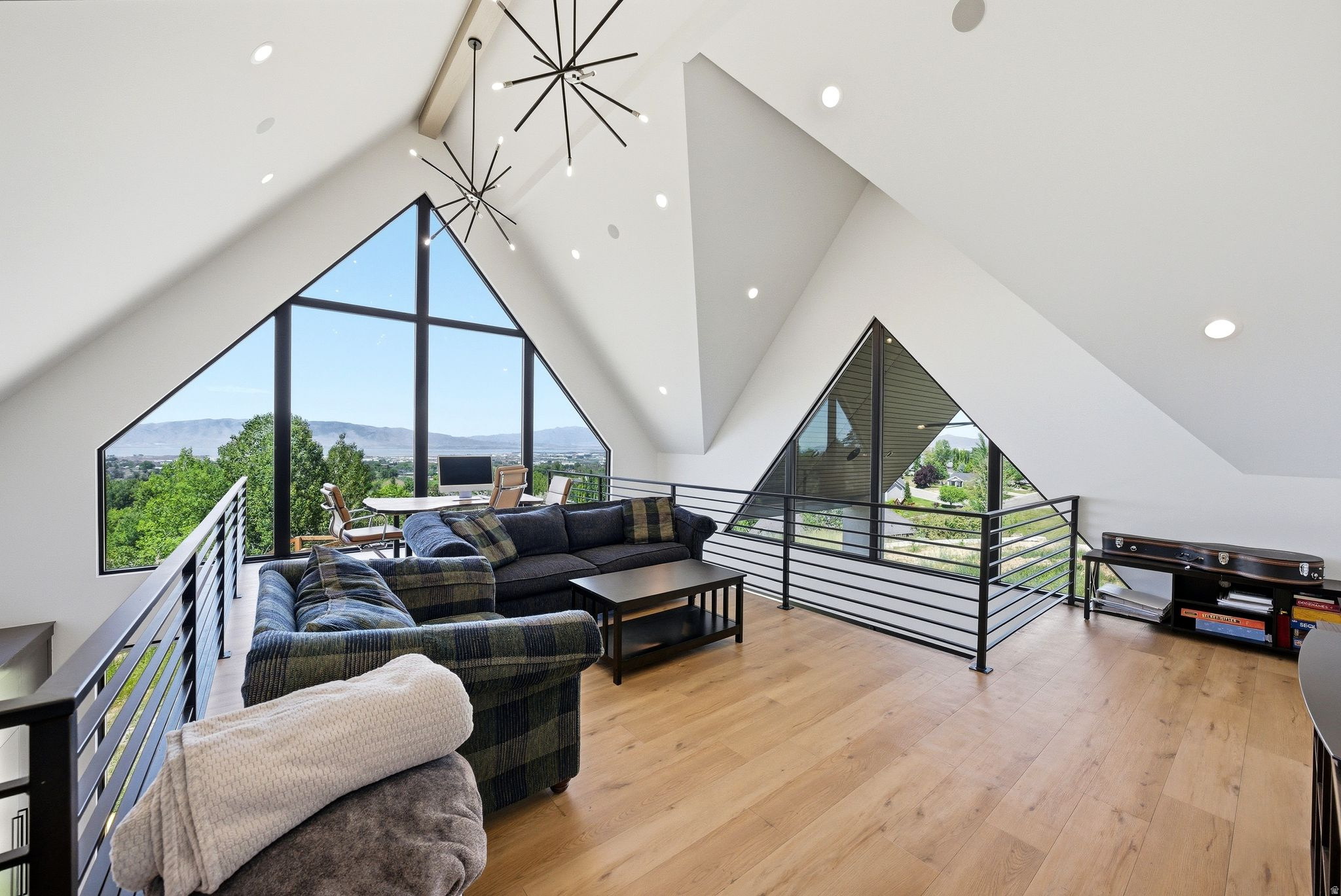 main property photo 99