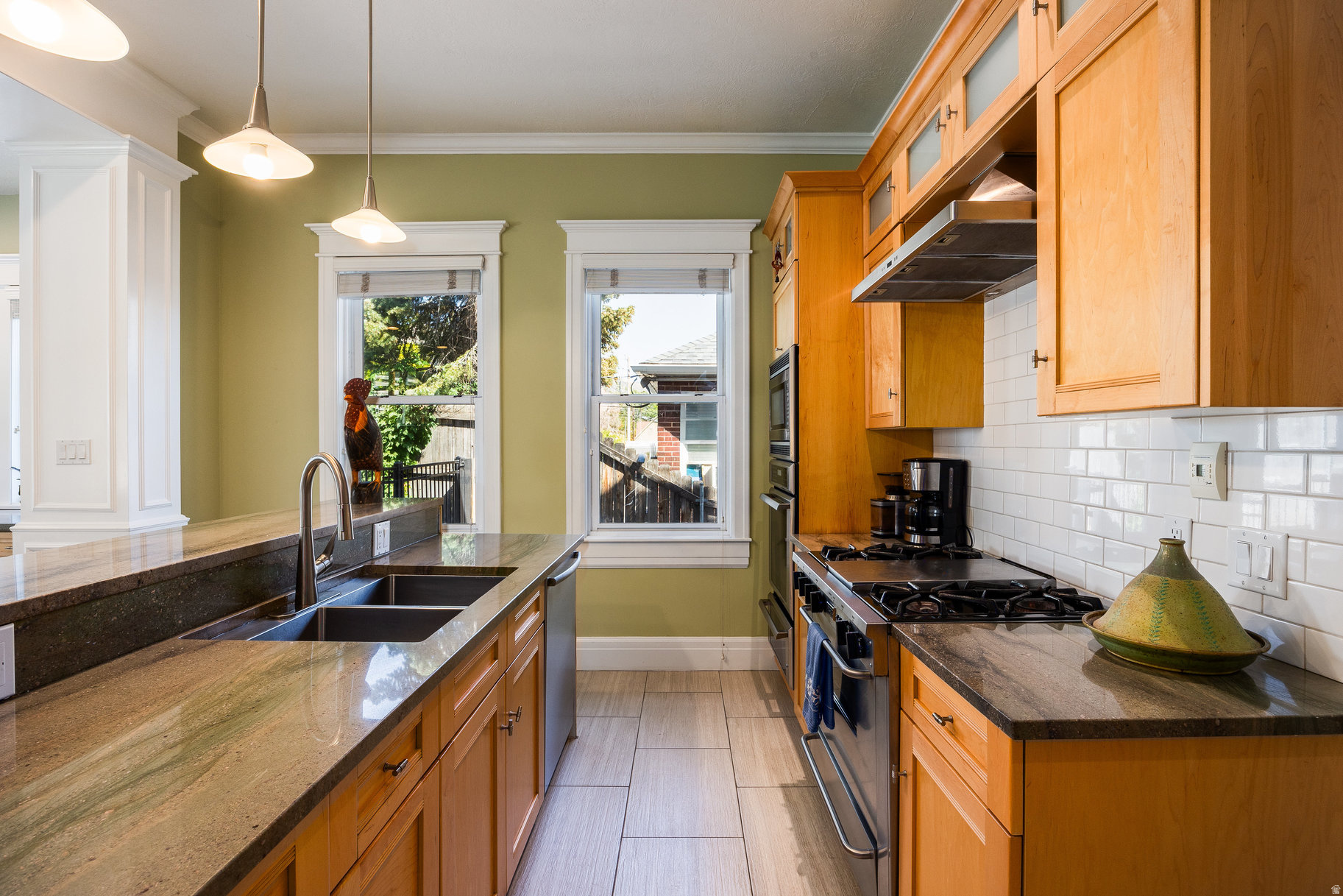 main property photo 76