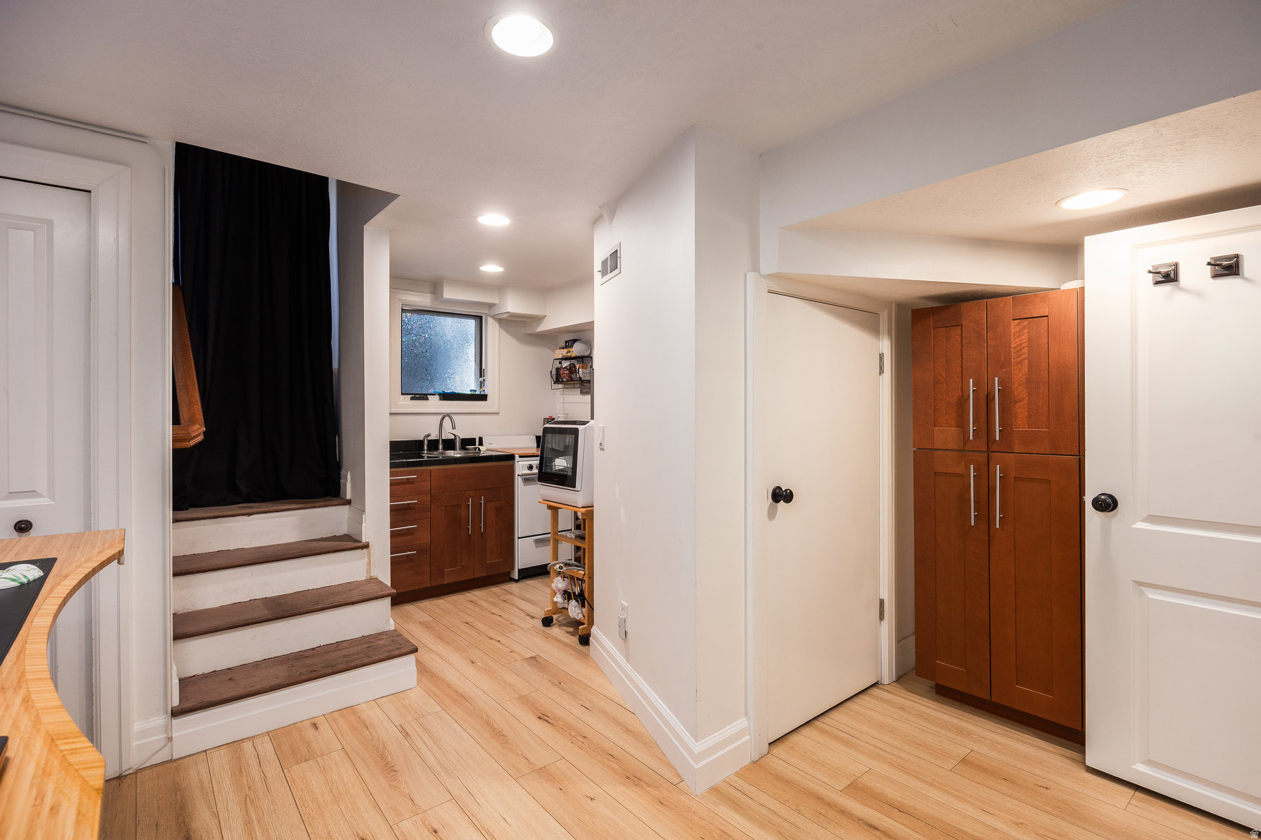 main property photo 87