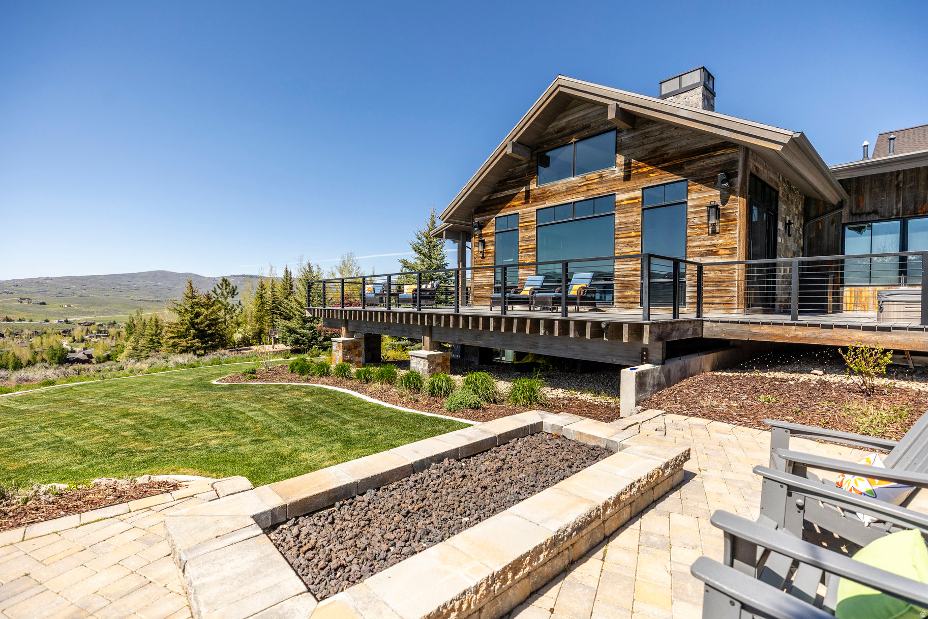main property photo 48