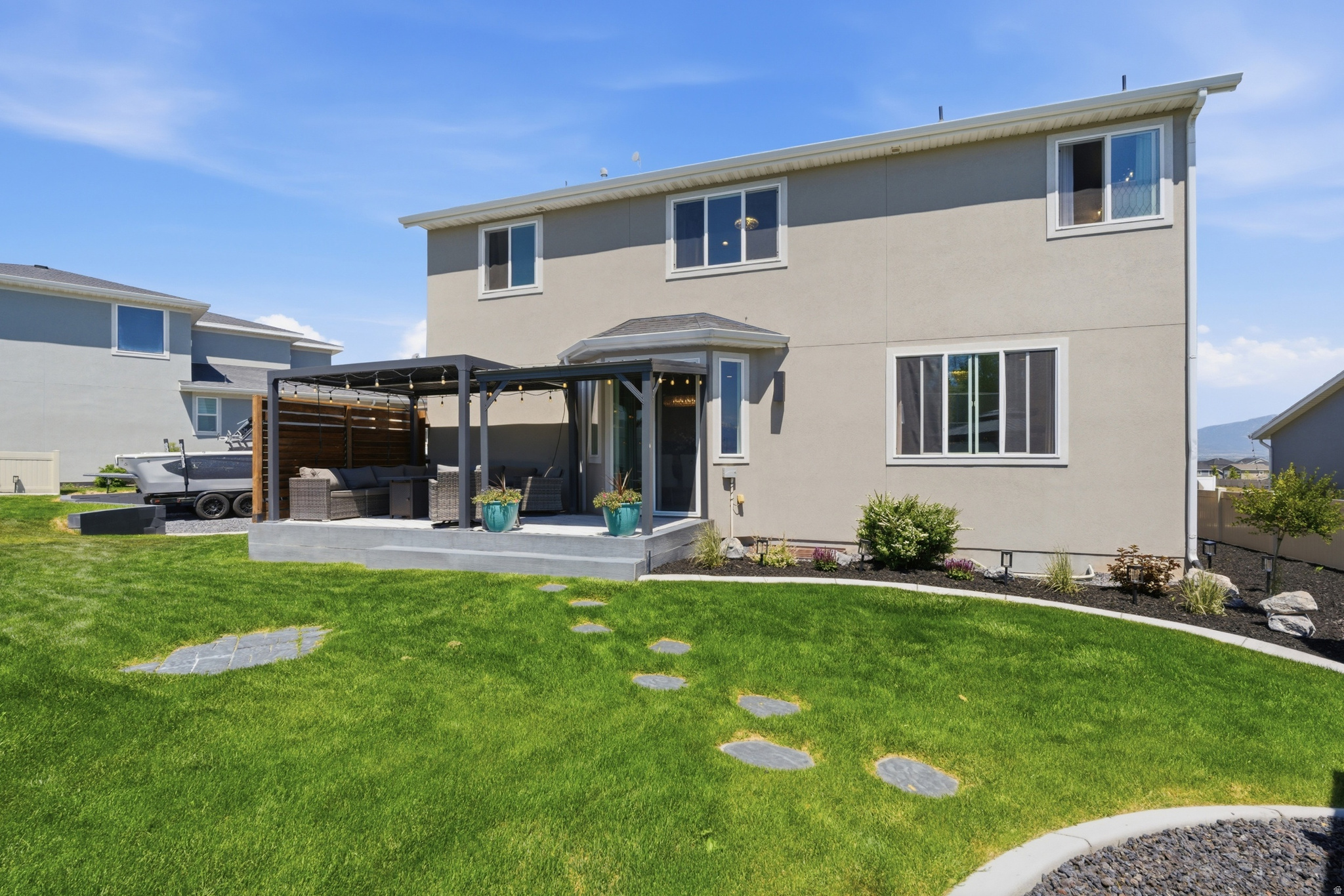 main property photo 47