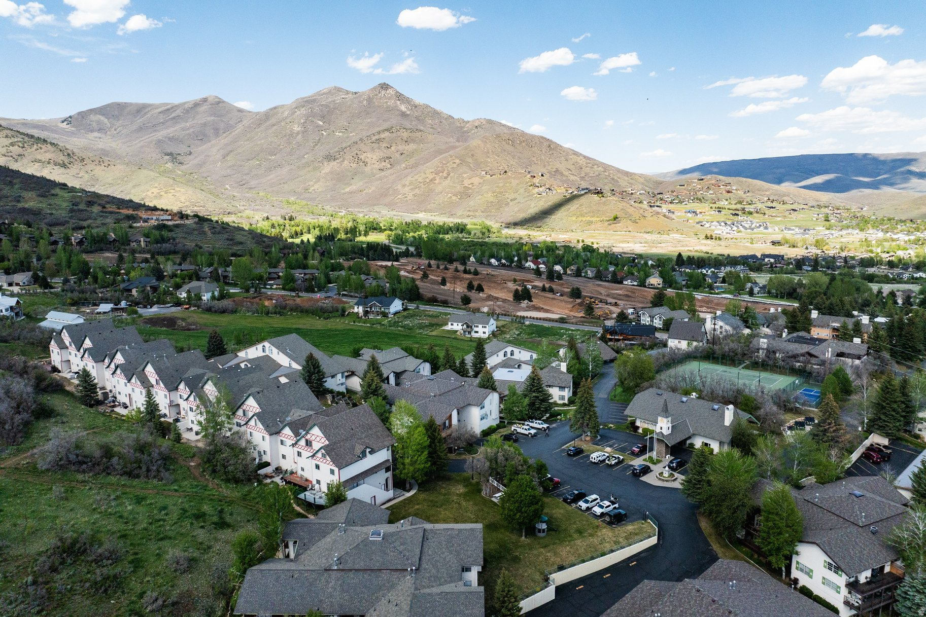 main property photo 20