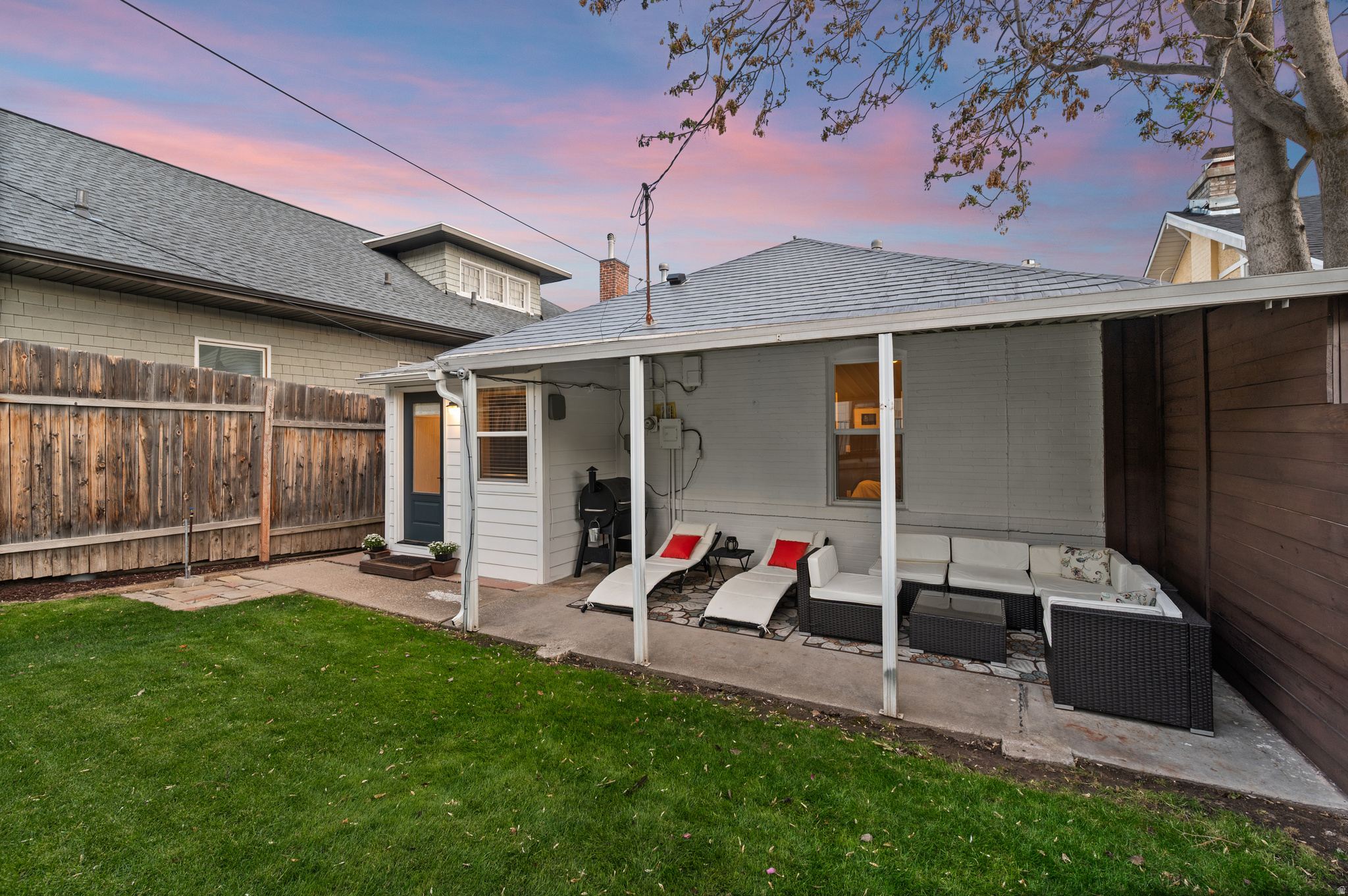 main property photo 42