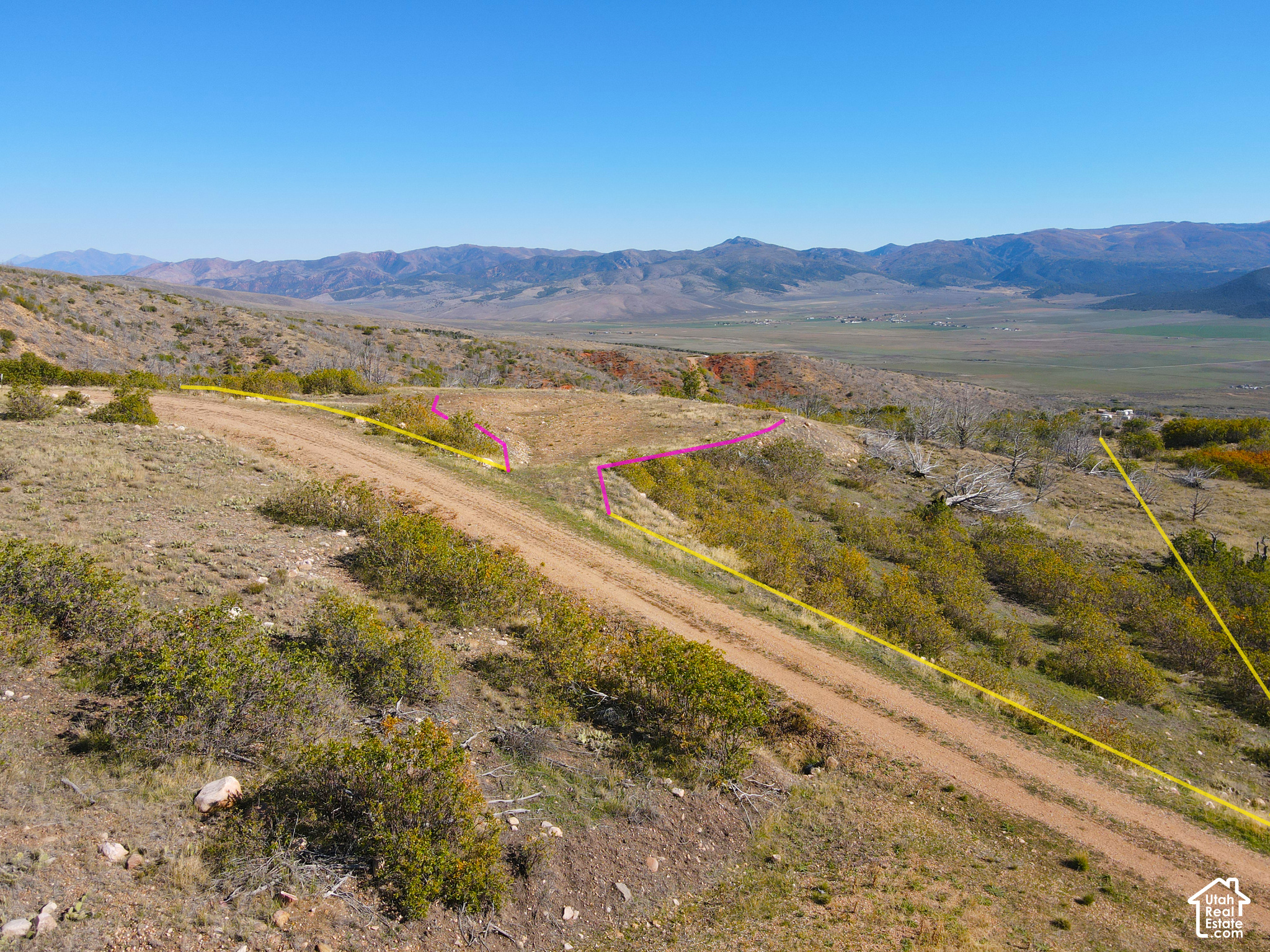 main property photo 10