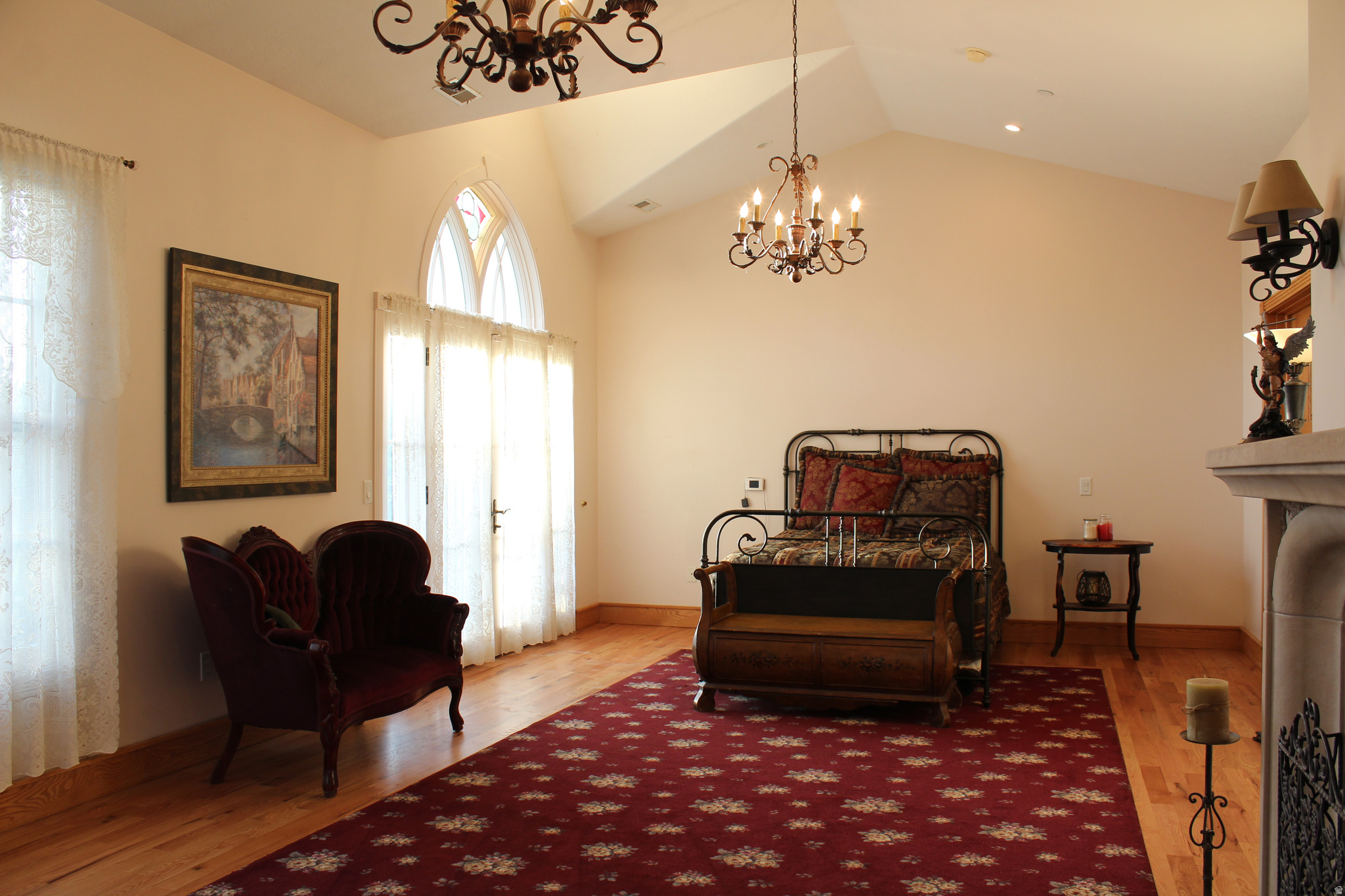main property photo 19