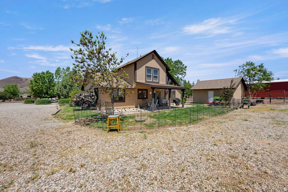 main property photo 18
